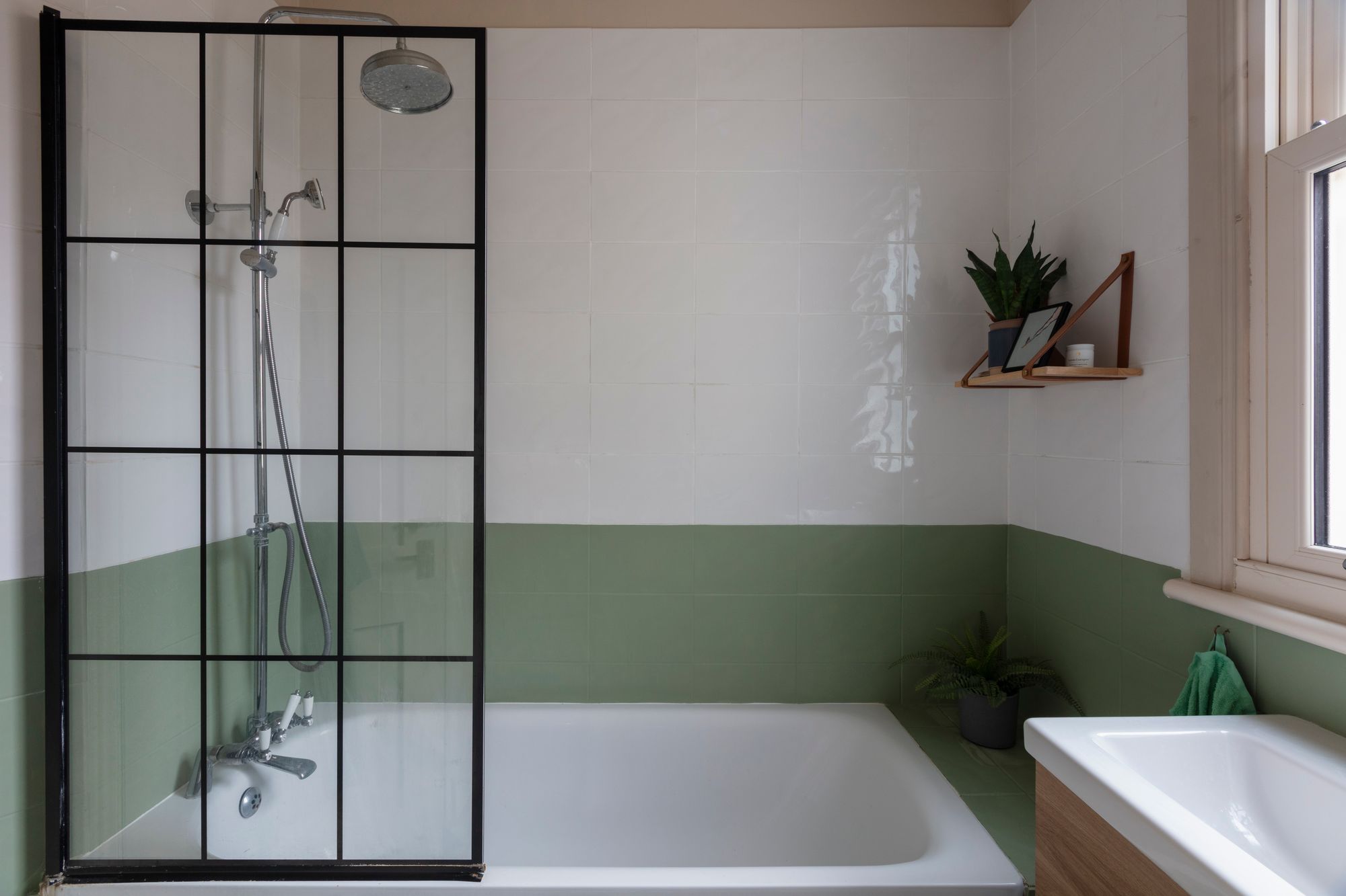 2 bed flat for sale in Harrington Road, Leytonstone, London, E11  - Property Image 21