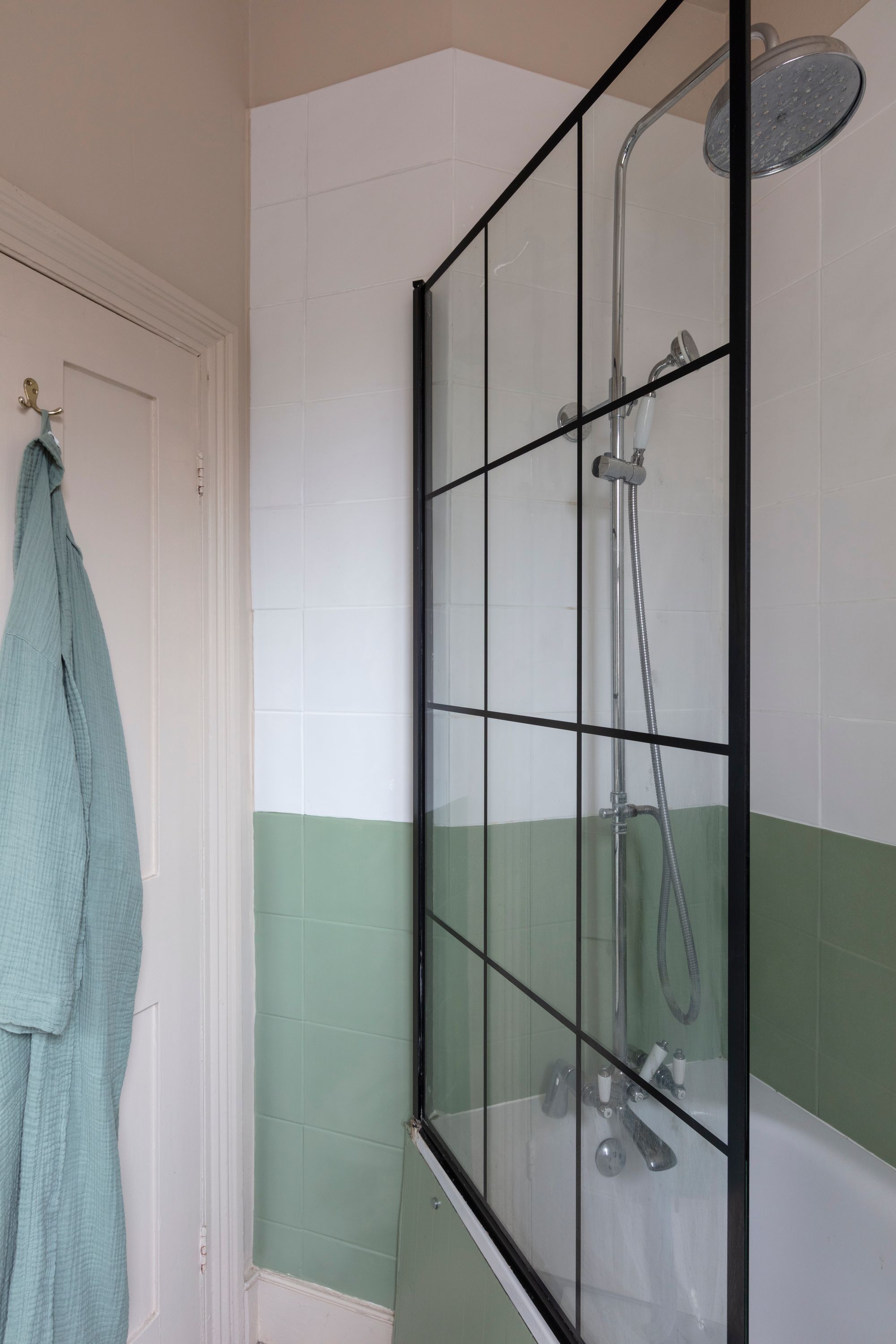 2 bed flat for sale in Harrington Road, Leytonstone, London, E11  - Property Image 23