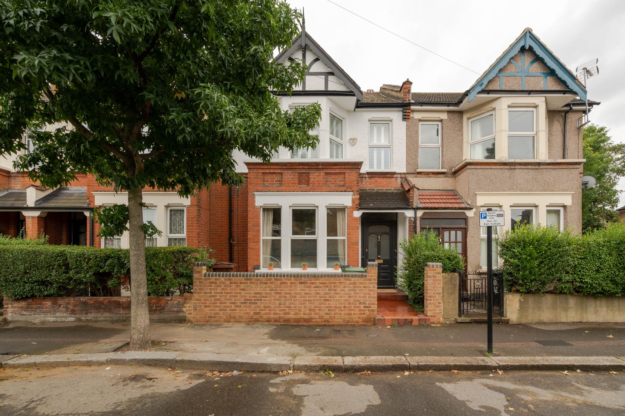 3 bed terraced house for sale in Twickenham Road, Leytonstone, London, E11  - Property Image 2