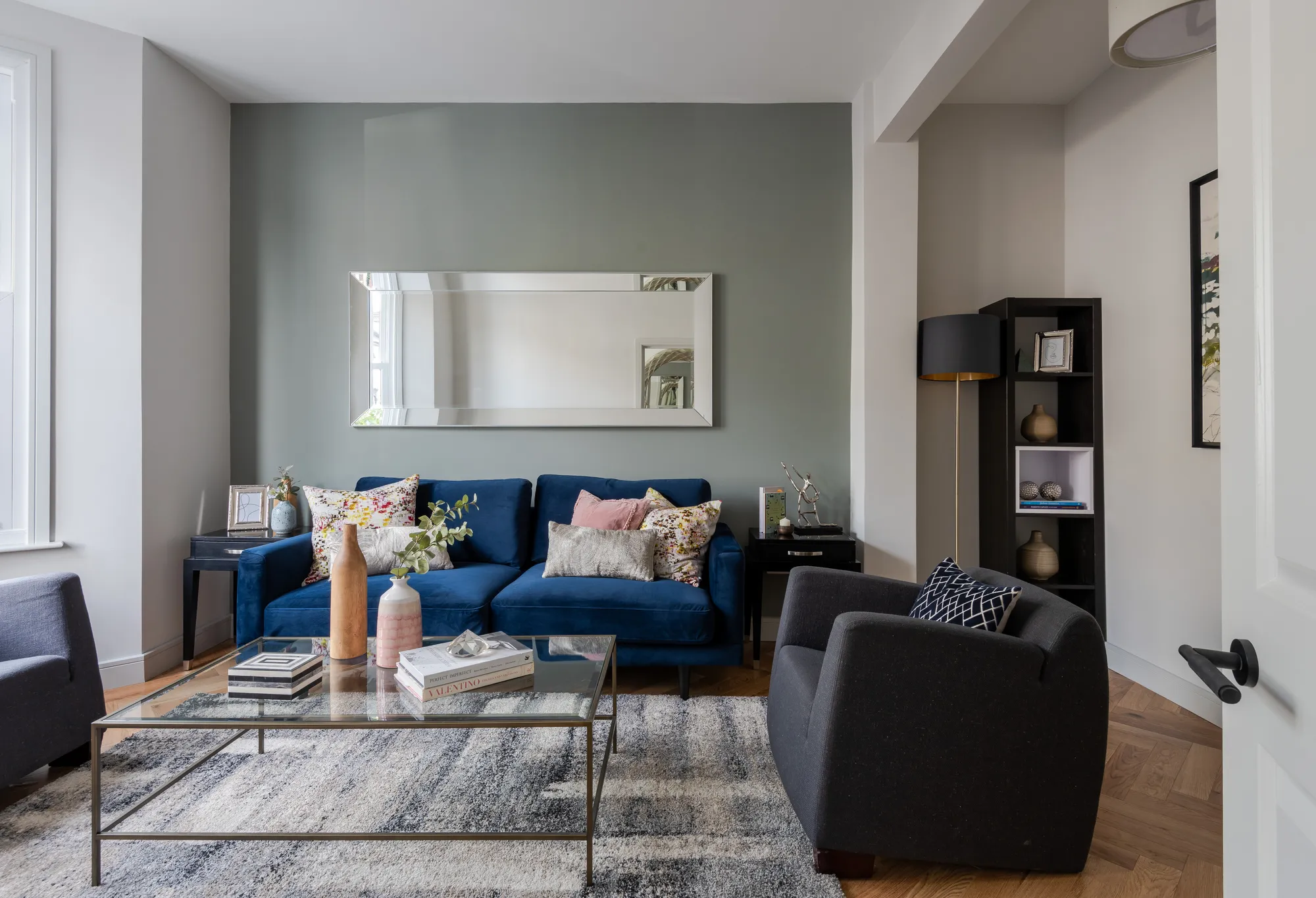 4 bed mid-terraced house for sale in St. Georges Road, Leyton, London, E10  - Property Image 3