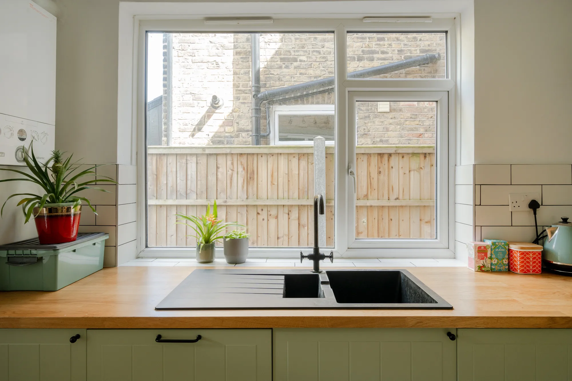 3 bed mid-terraced house for sale in Frith Road, Leytonstone, London, E11  - Property Image 12