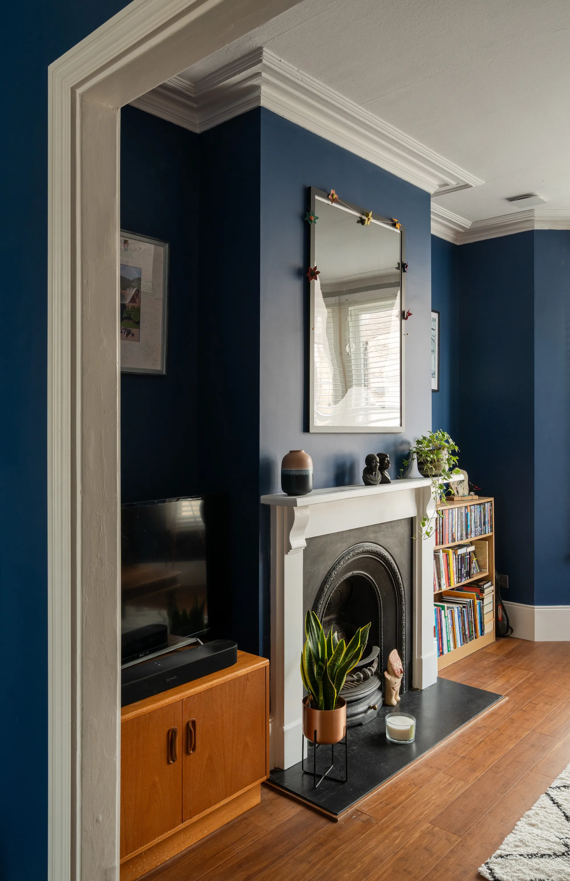 4 bed mid-terraced house for sale in Leslie Road, Leytonstone, London, E11 - Property Image 5