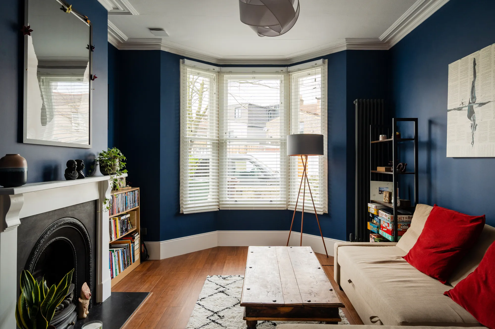 4 bed mid-terraced house for sale in Leslie Road, Leytonstone, London, E11 - Property Image 3