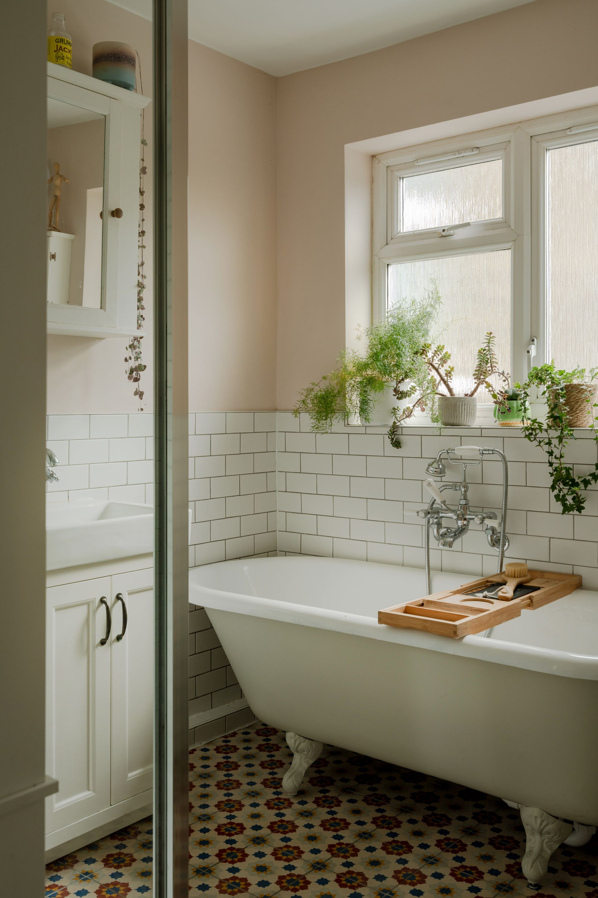 2 bed flat for sale in Hainault Road, Upper Leytonstone, London, E11 - Property Image 12