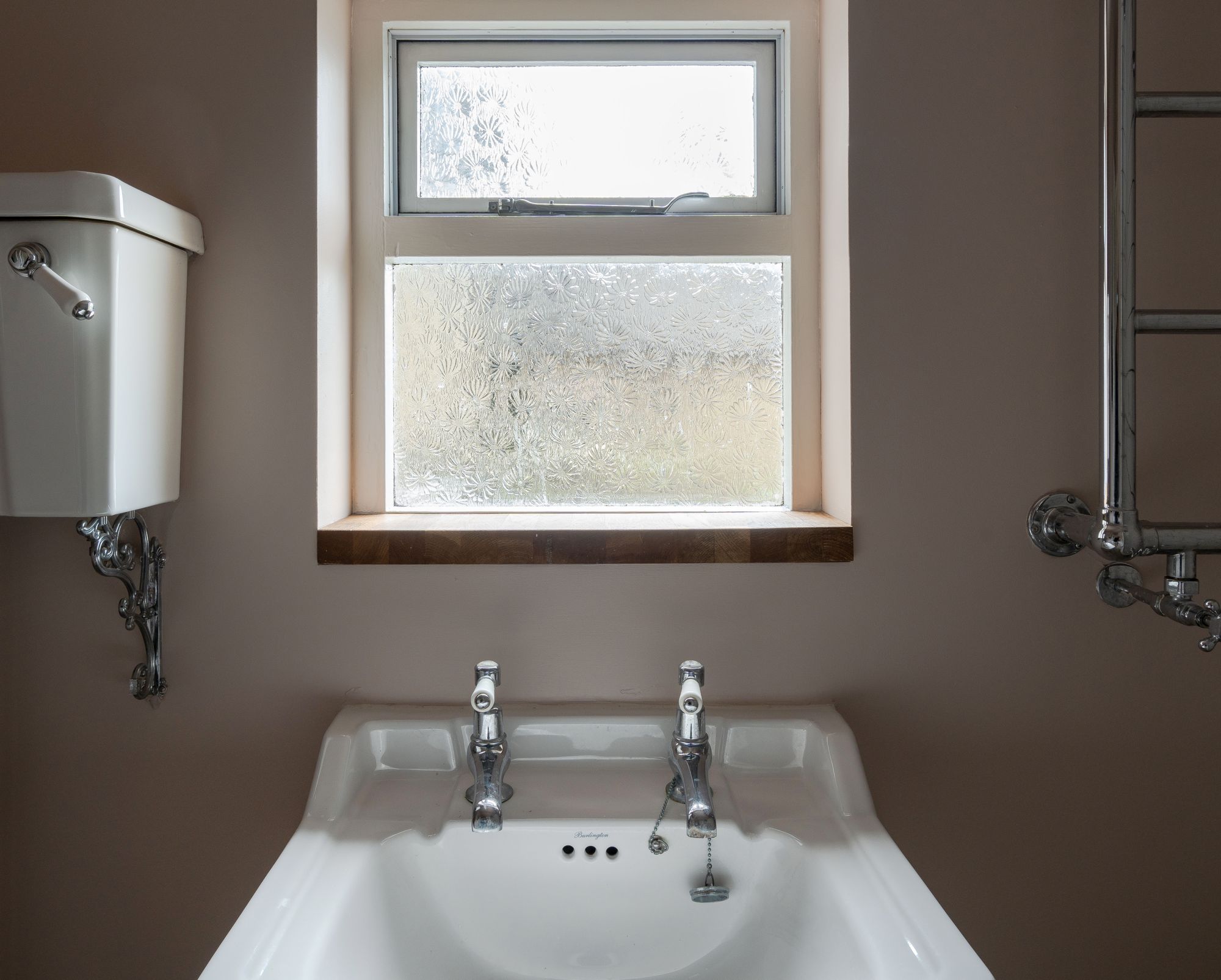 2 bed flat for sale in Osborne Road, Forest Gate, London, E7  - Property Image 24