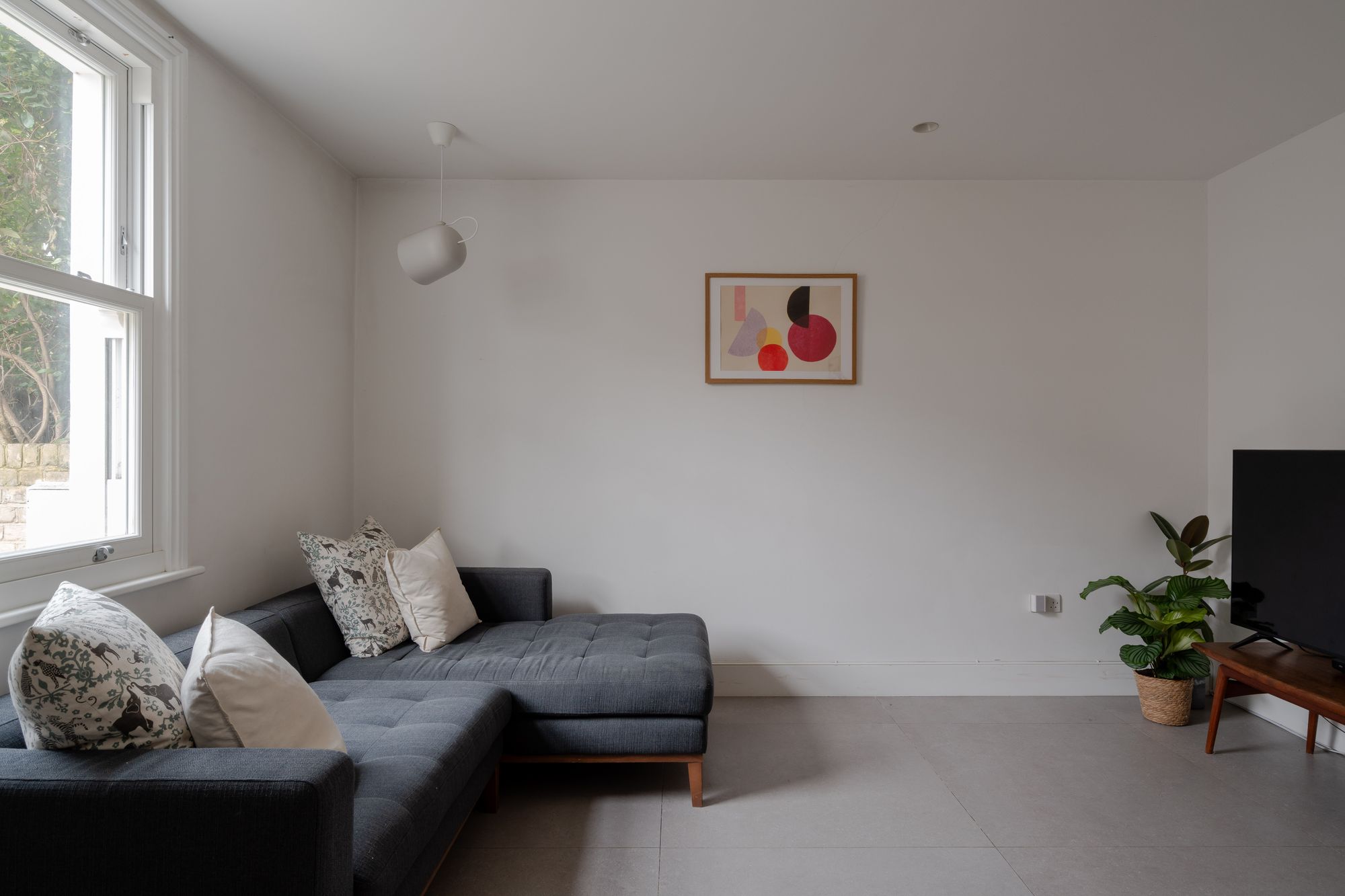 2 bed terraced house for sale in Forest Road, Upper Leytonstone, London, E11  - Property Image 2