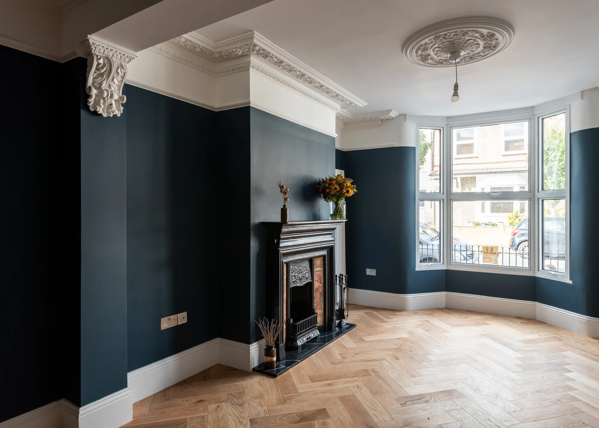 4 bed house for sale in Park Grove Road, Leytonstone, London, E11 - Property Image 4