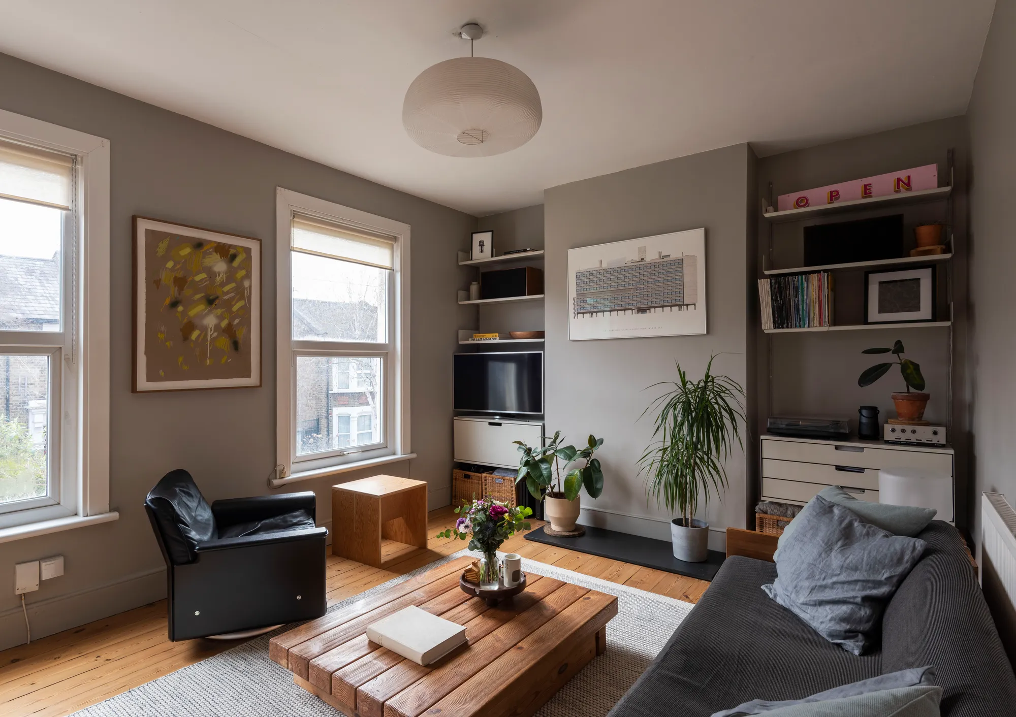 2 bed flat for sale in Murchison Road, Leyton, London, E10 - Property Image 2