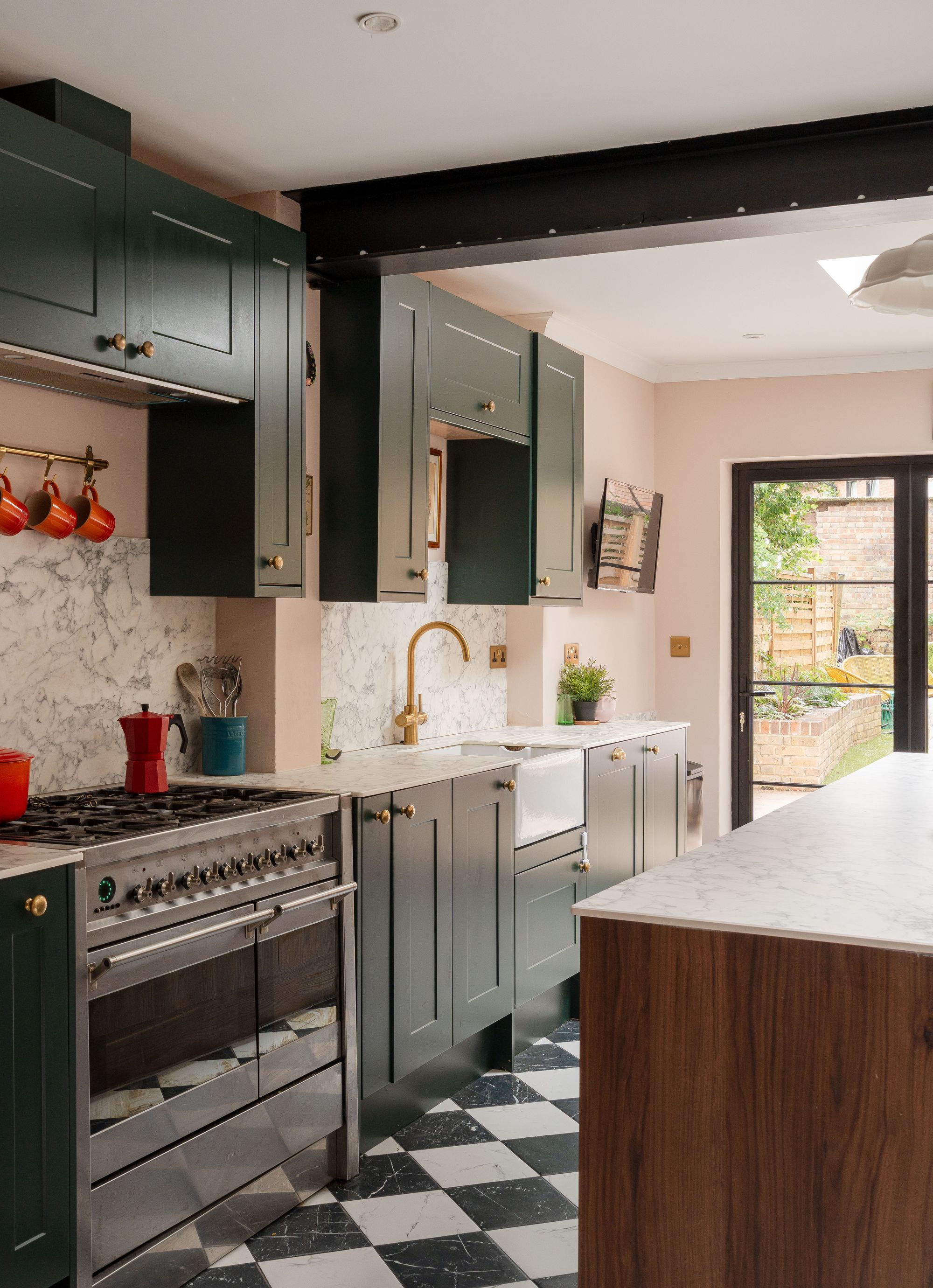 3 bed mid-terraced house for sale in Harrow Road, Leytonstone, London, E11  - Property Image 12