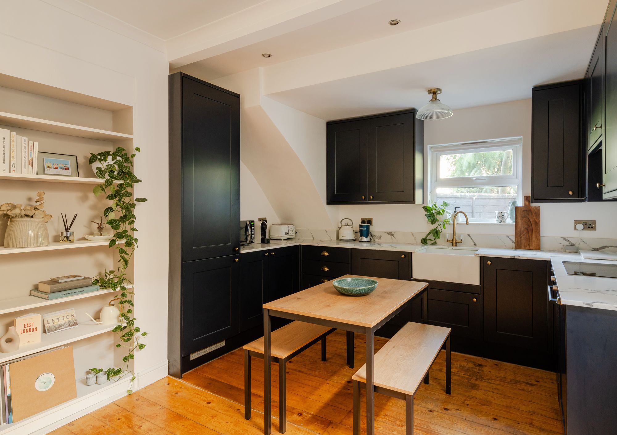 2 bed maisonette for sale in Albert Road, Leyton, London, E10  - Property Image 4