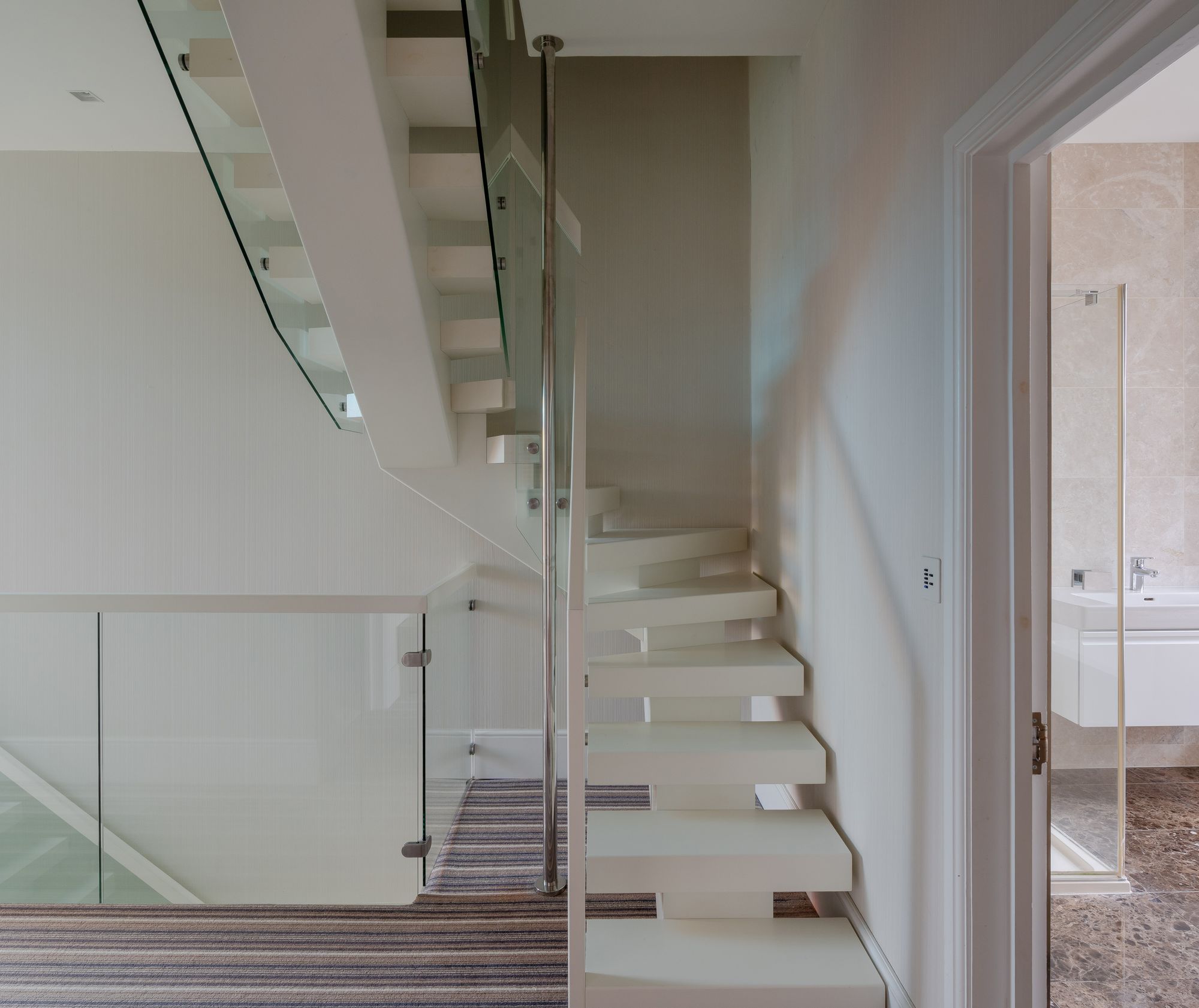 5 bed semi-detached house for sale in Aldersbrook Road, Aldersbrook, London, E12  - Property Image 34