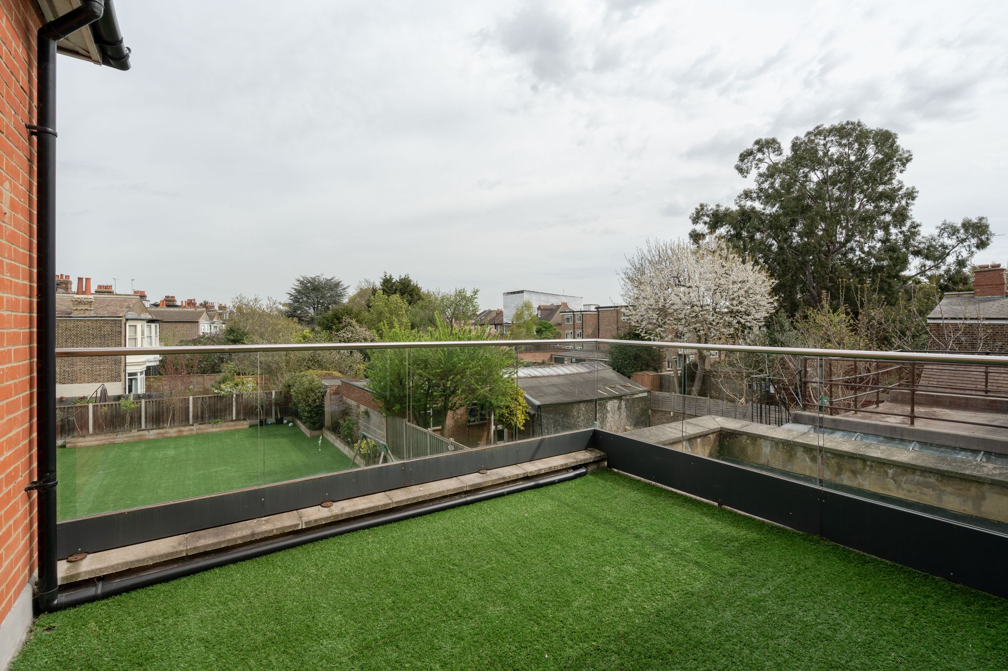 5 bed semi-detached house for sale in Aldersbrook Road, Aldersbrook, London, E12  - Property Image 27