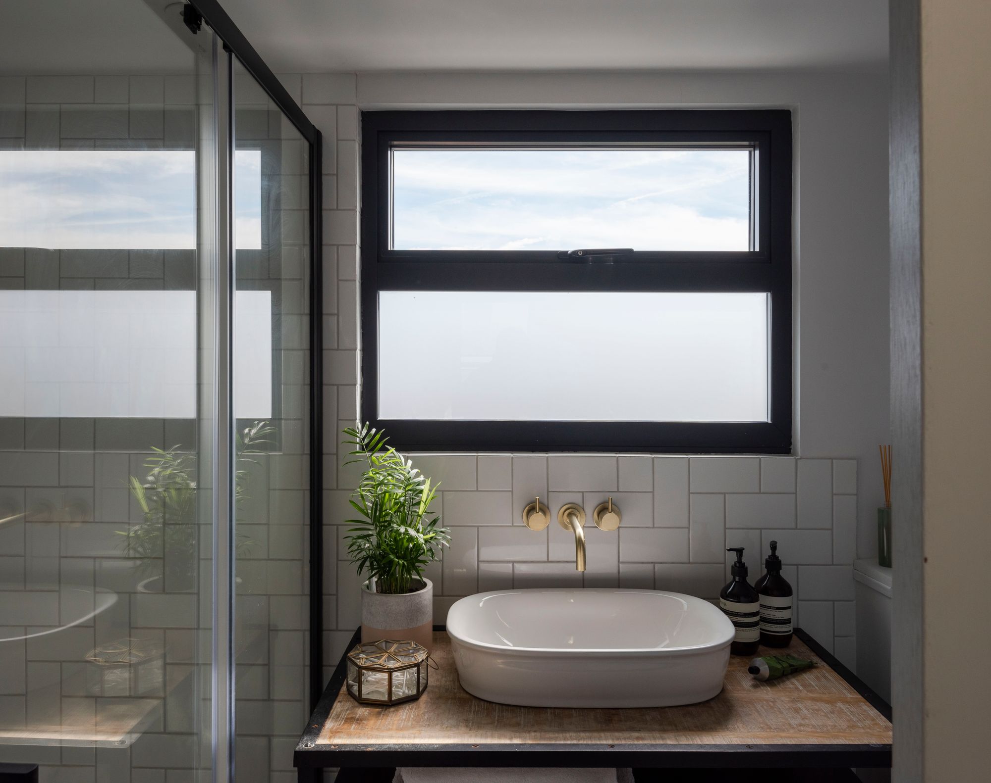 3 bed mid-terraced house for sale in Balmoral Road, Leyton, London, E10  - Property Image 36