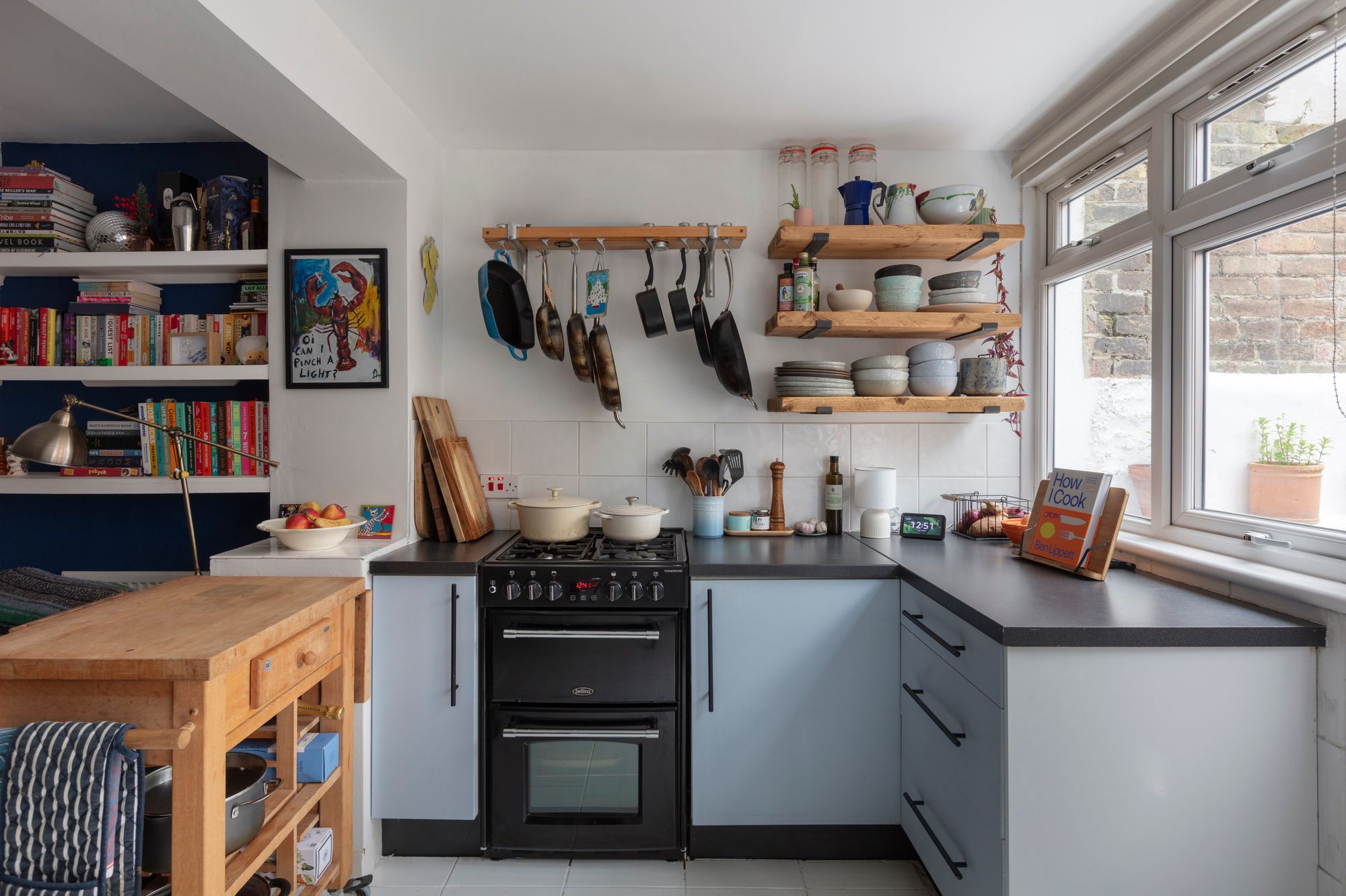 Vicarage Road, Leyton, London, E10