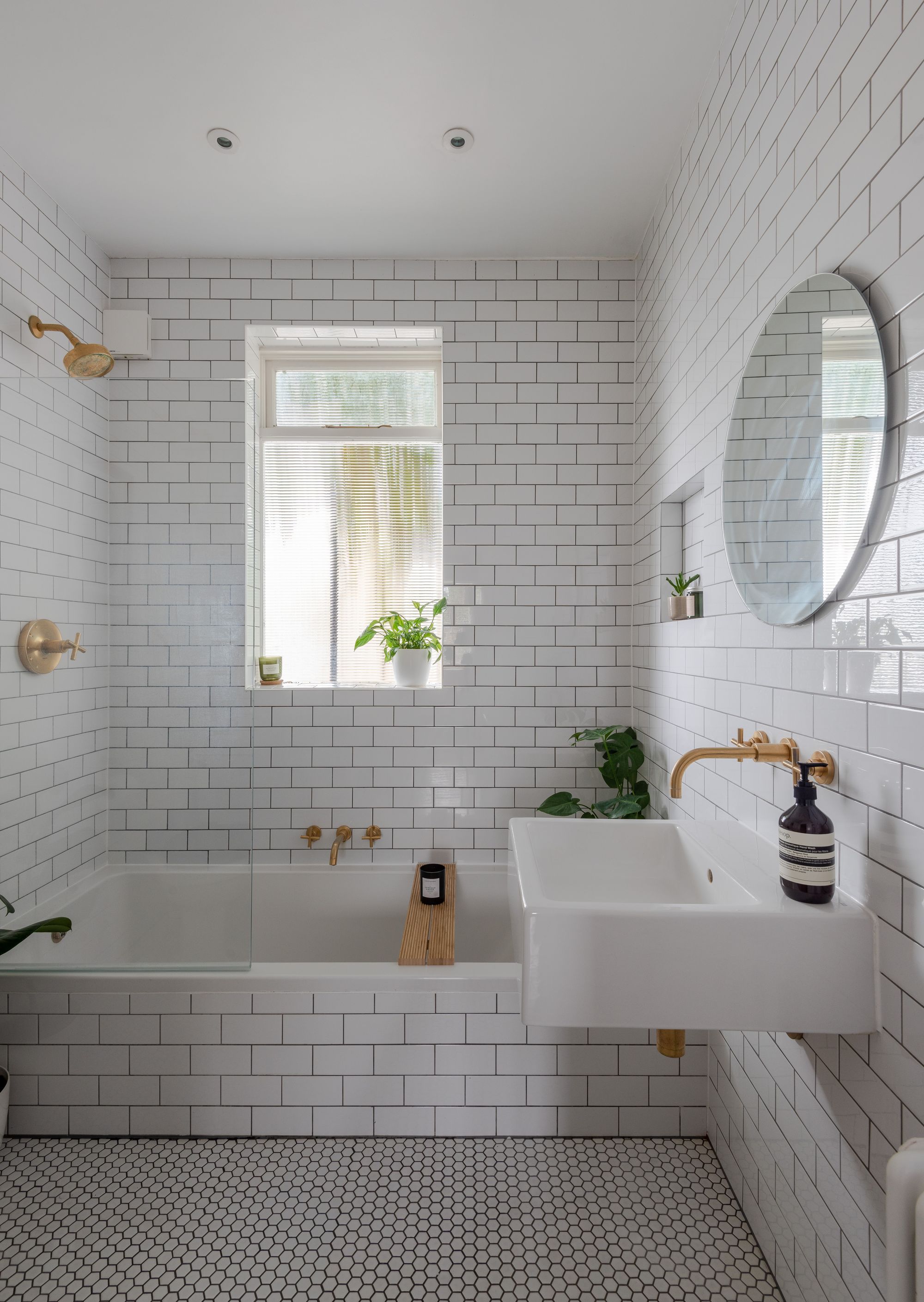 3 bed end of terrace house for sale in Stanmore Road, Bushwood, London, E11  - Property Image 35