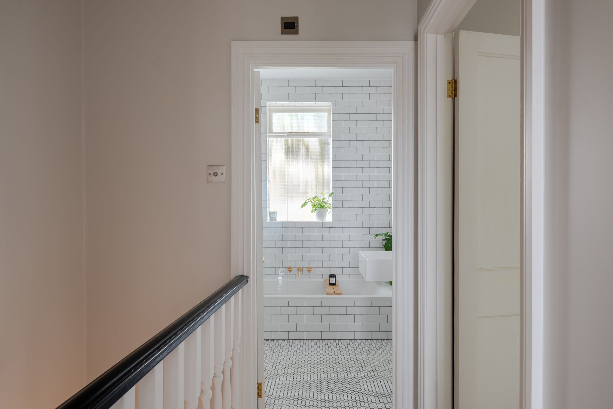 3 bed end of terrace house for sale in Stanmore Road, Bushwood, London, E11  - Property Image 32