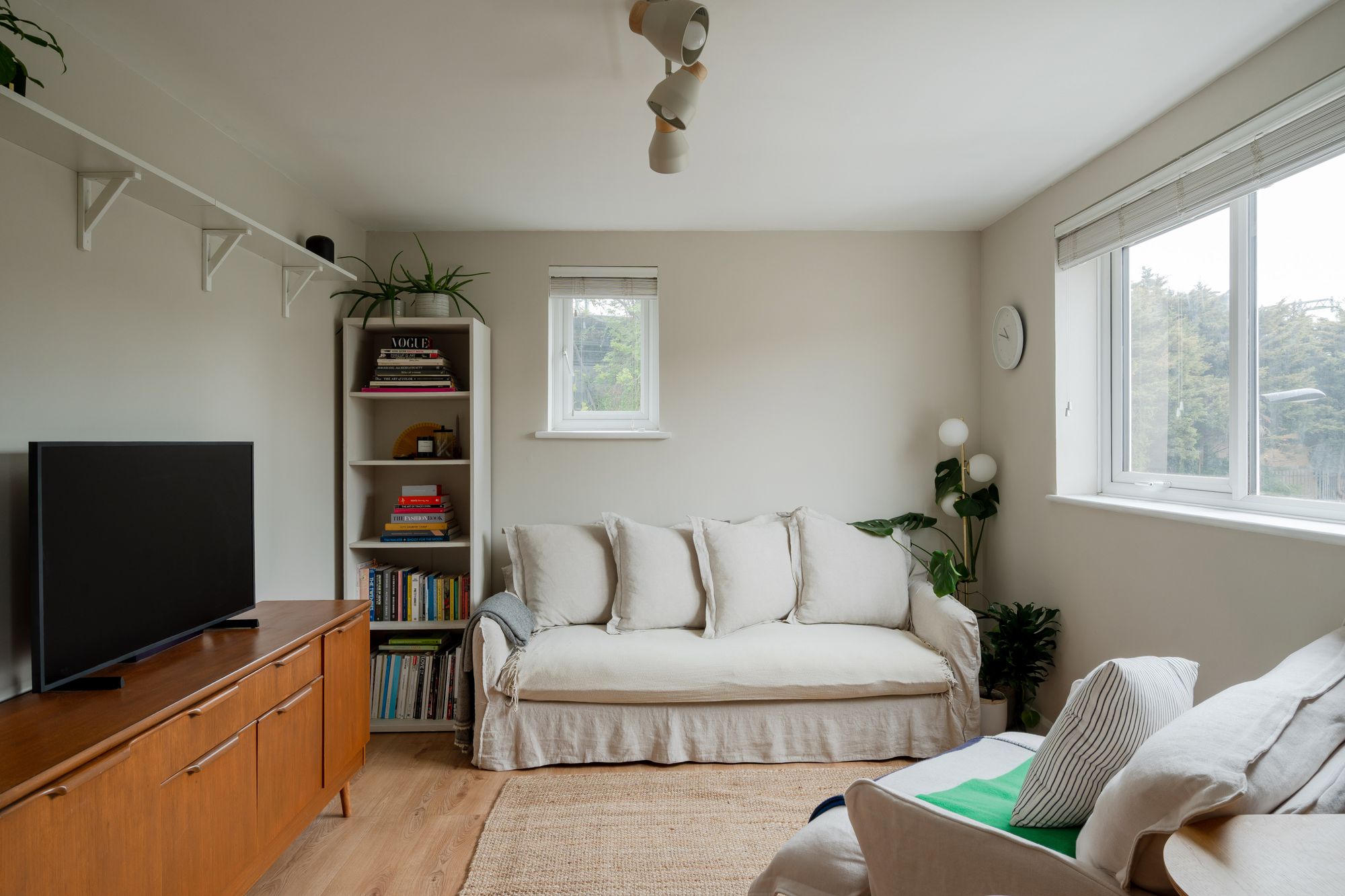 1 bed flat for sale in Willow Court, Trinity Close, Leytonstone, London, E11  - Property Image 5