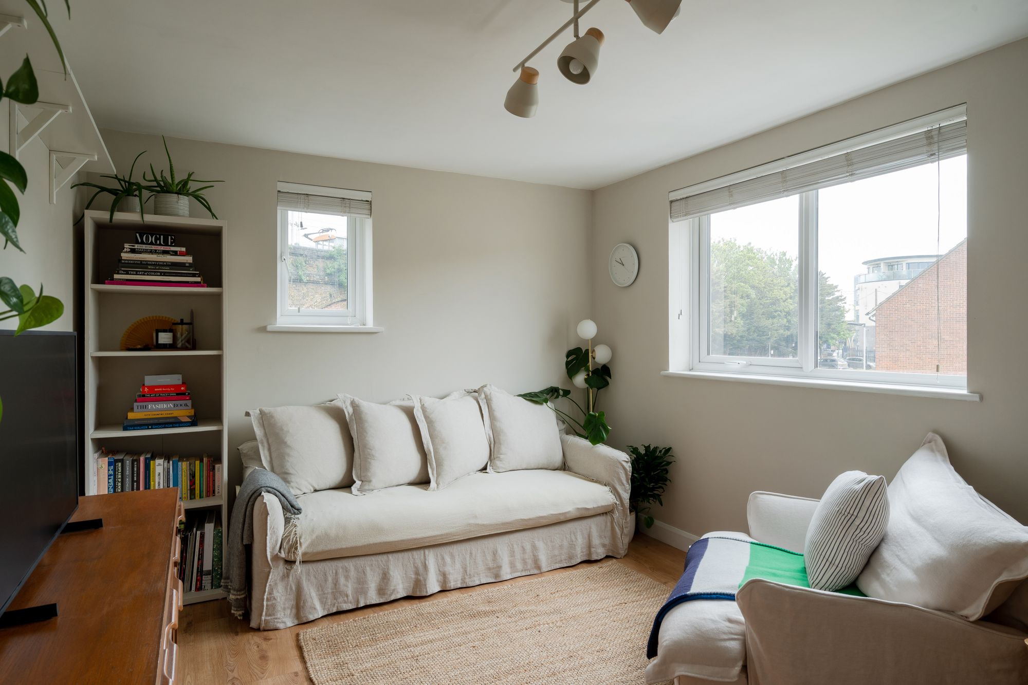 1 bed flat for sale in Willow Court, Trinity Close, Leytonstone, London, E11  - Property Image 4
