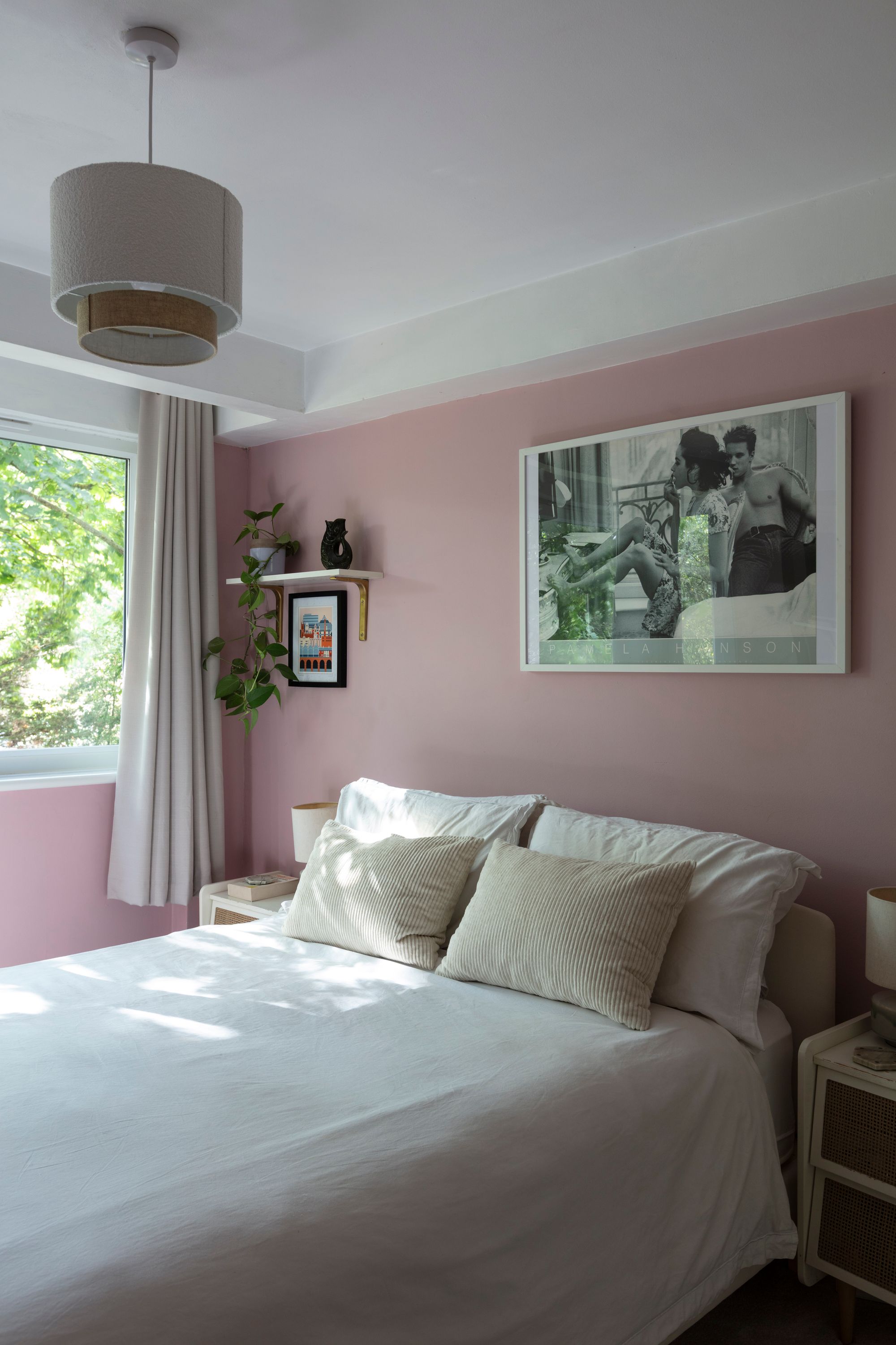 2 bed flat for sale in Queenswood Gardens, Aldersbrook, London, E11  - Property Image 24