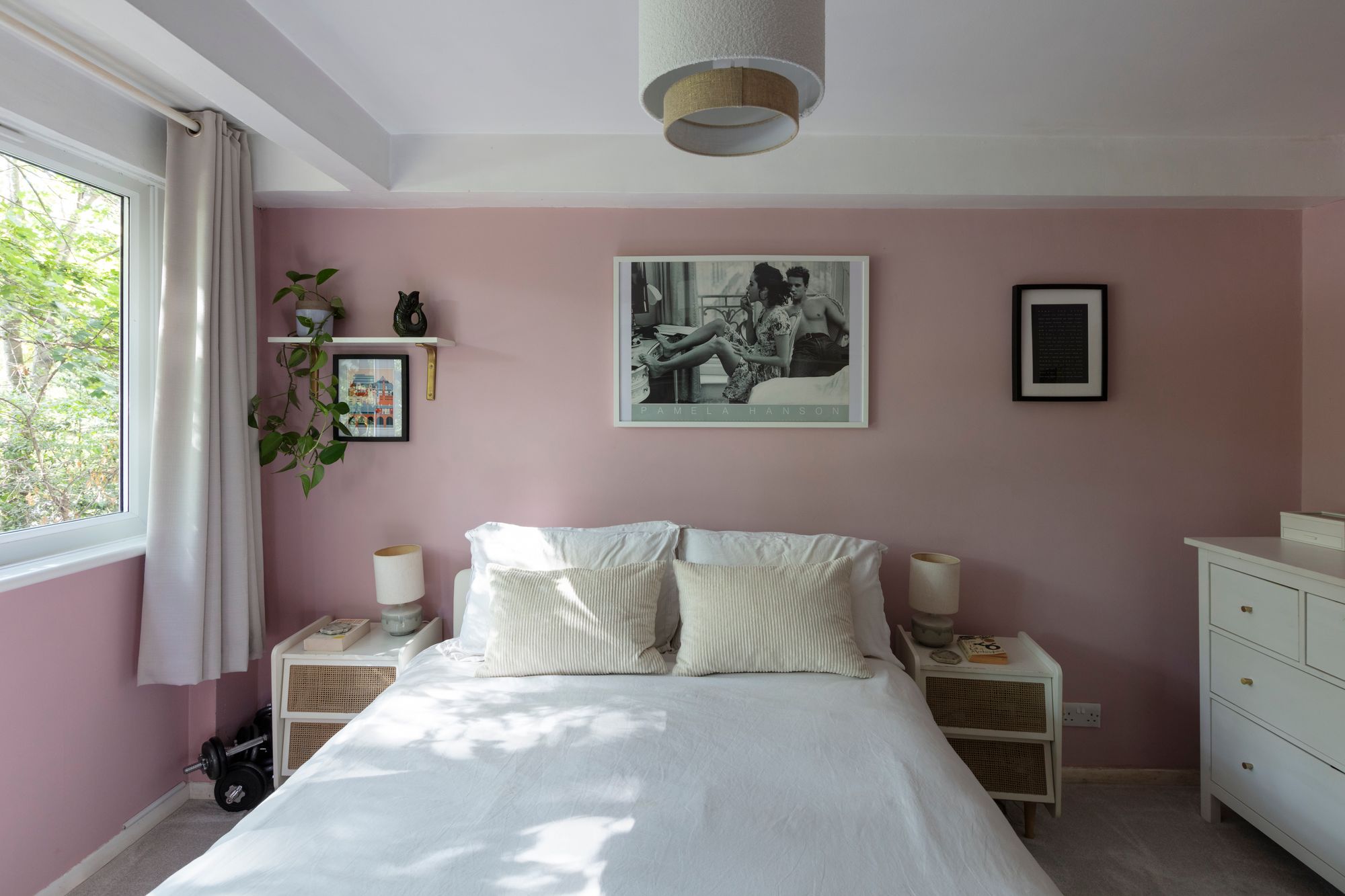 2 bed flat for sale in Queenswood Gardens, Aldersbrook, London, E11  - Property Image 25