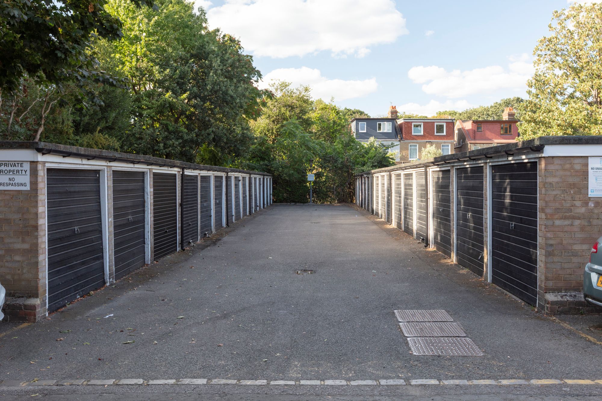 2 bed flat for sale in Queenswood Gardens, Aldersbrook, London, E11  - Property Image 43