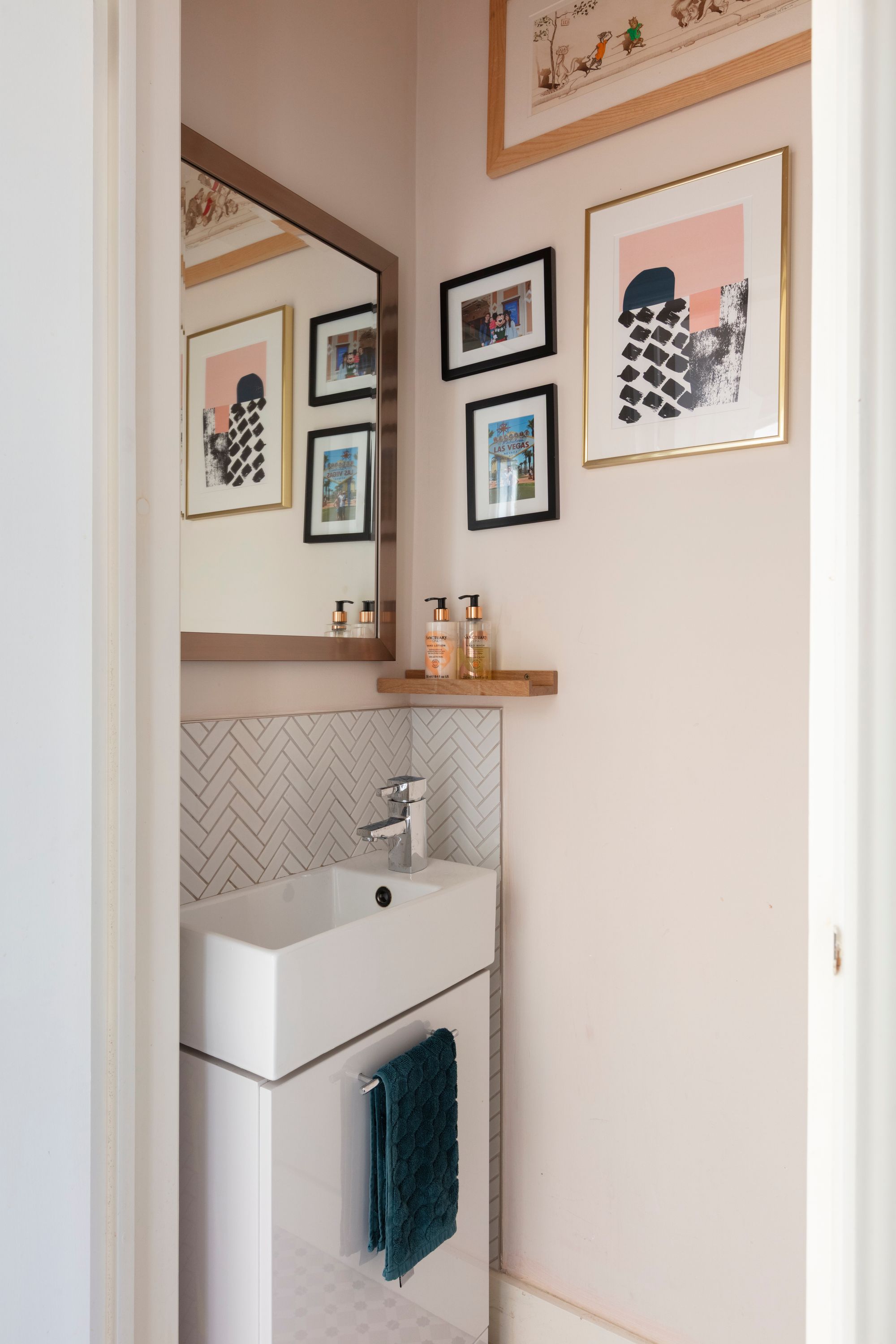 4 bed terraced house for sale in Rhodesia Road, Leytonstone, London, E11  - Property Image 7