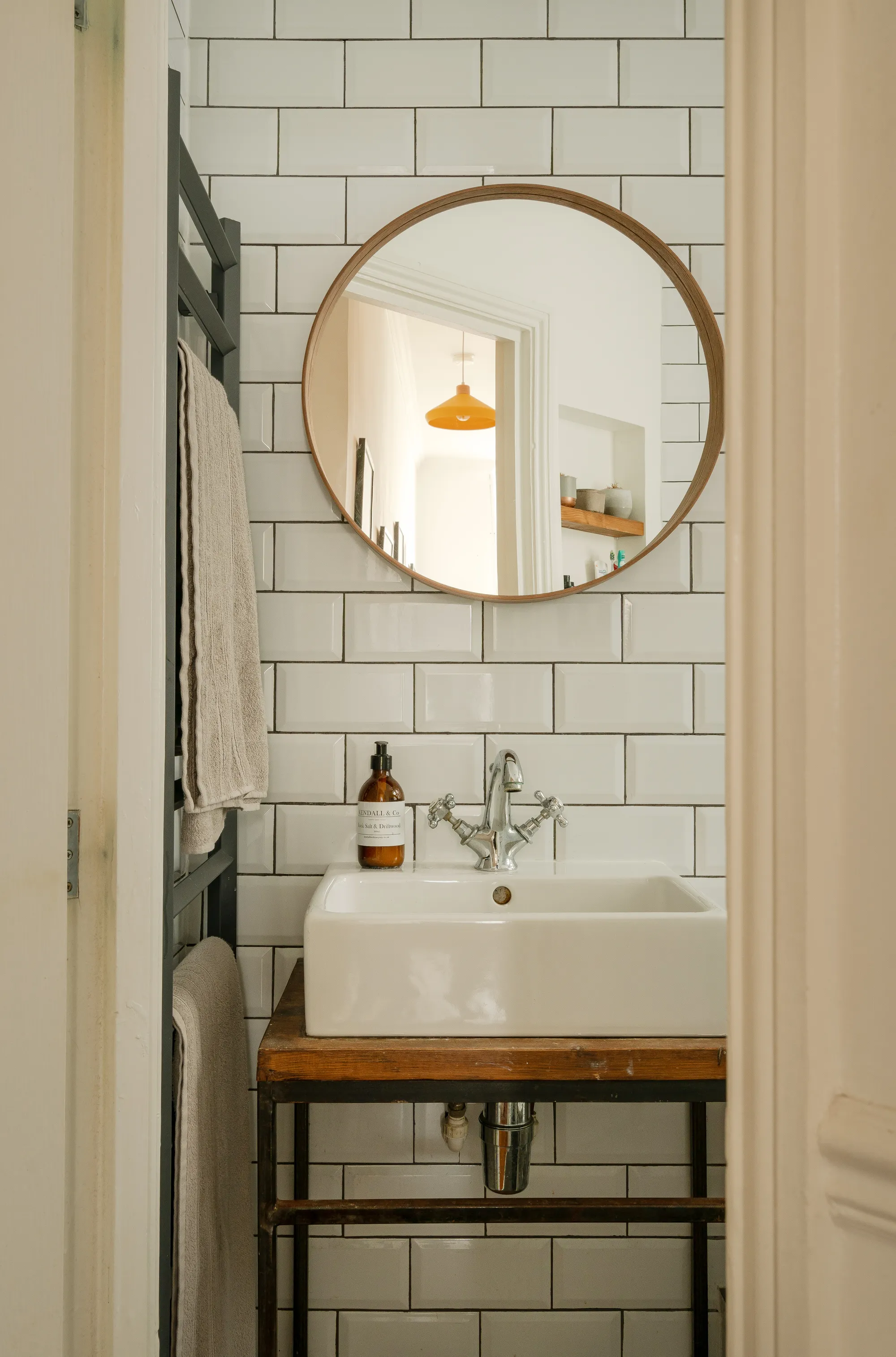 2 bed flat for sale in Fairlop Road, Upper Leytonstone, London, E11  - Property Image 18