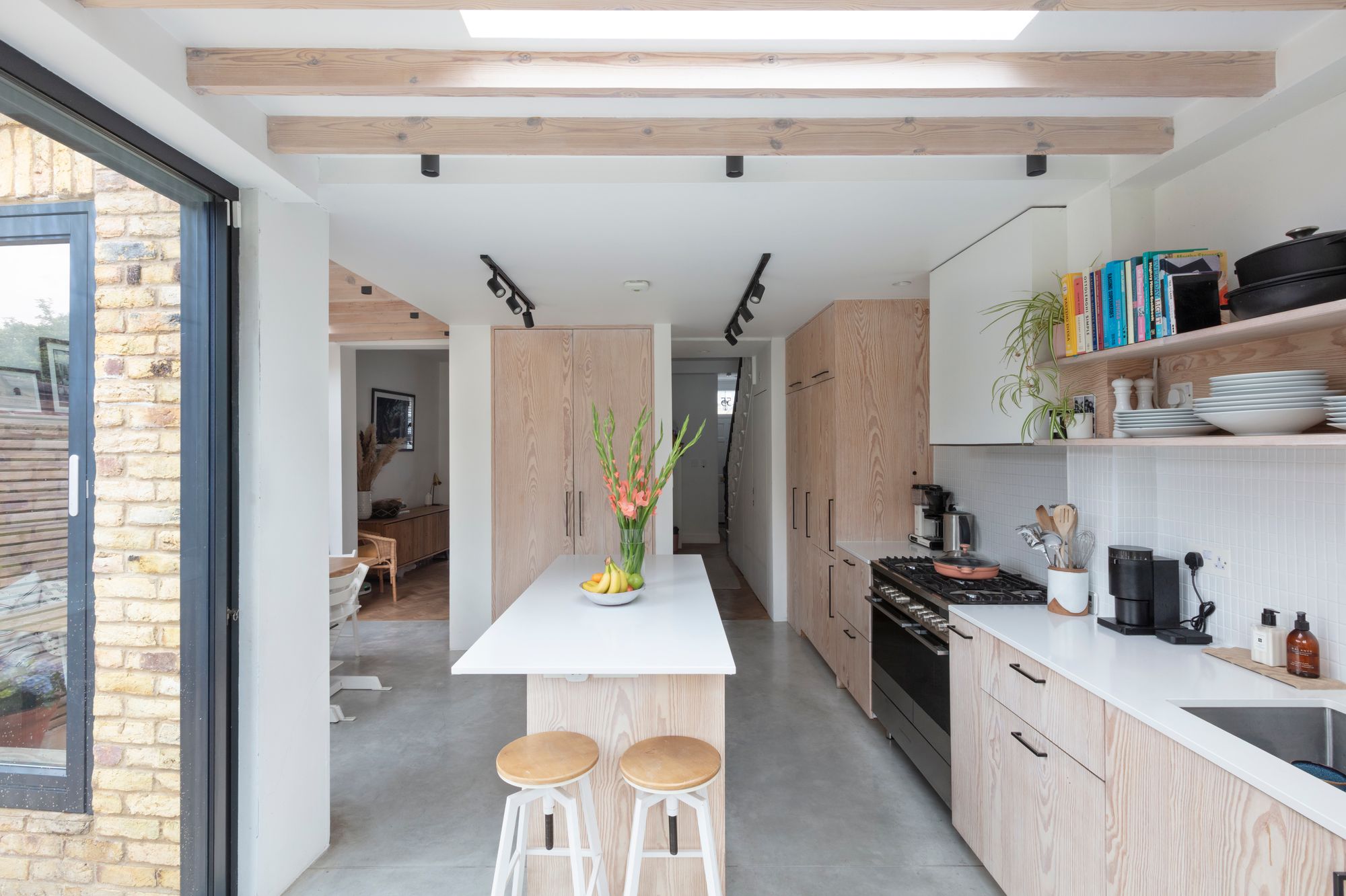 4 bed terraced house for sale in St. Mary's Road, Leyton, London, E10  - Property Image 21