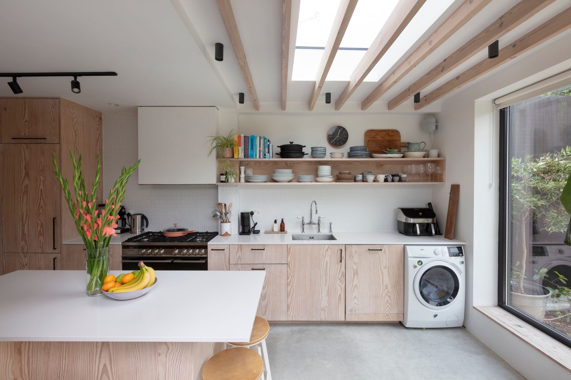 4 bed terraced house for sale in St. Mary's Road, Leyton, London, E10  - Property Image 20