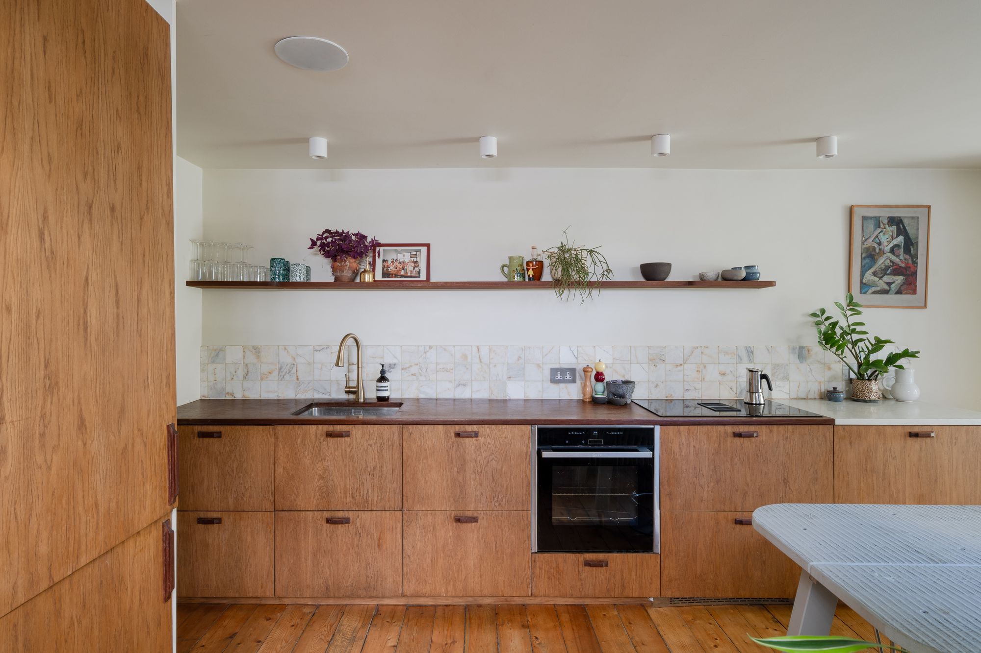 2 bed flat for sale in Hesketh Road, Forest Gate, London, E7 - Property Image 3