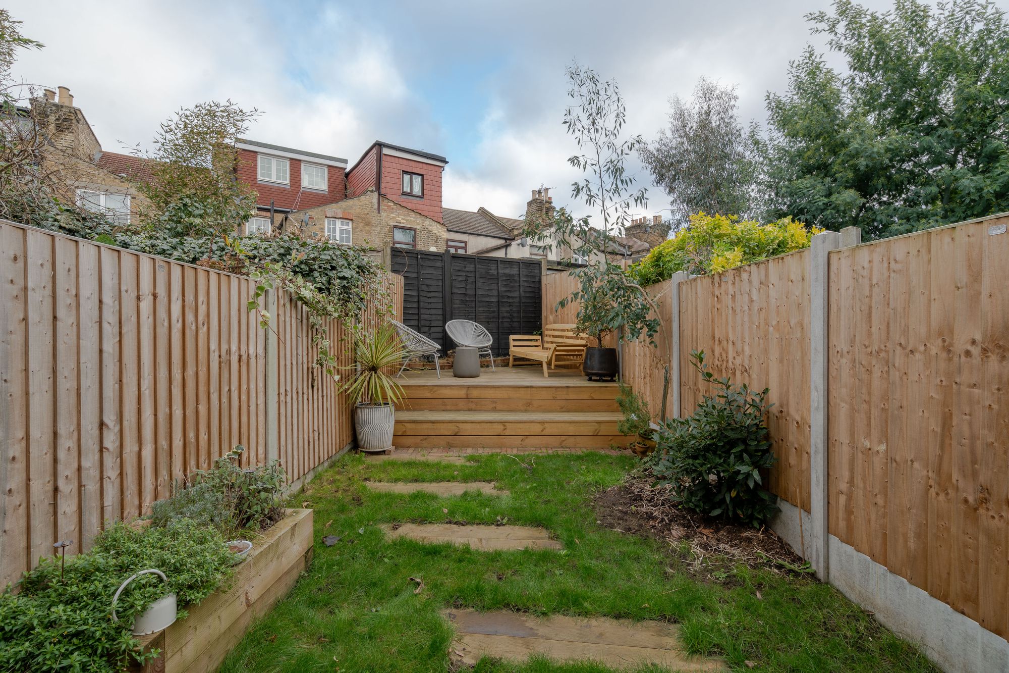 4 bed mid-terraced house for sale in Napier Road, Leytonstone, London, E11 - Property Image 24