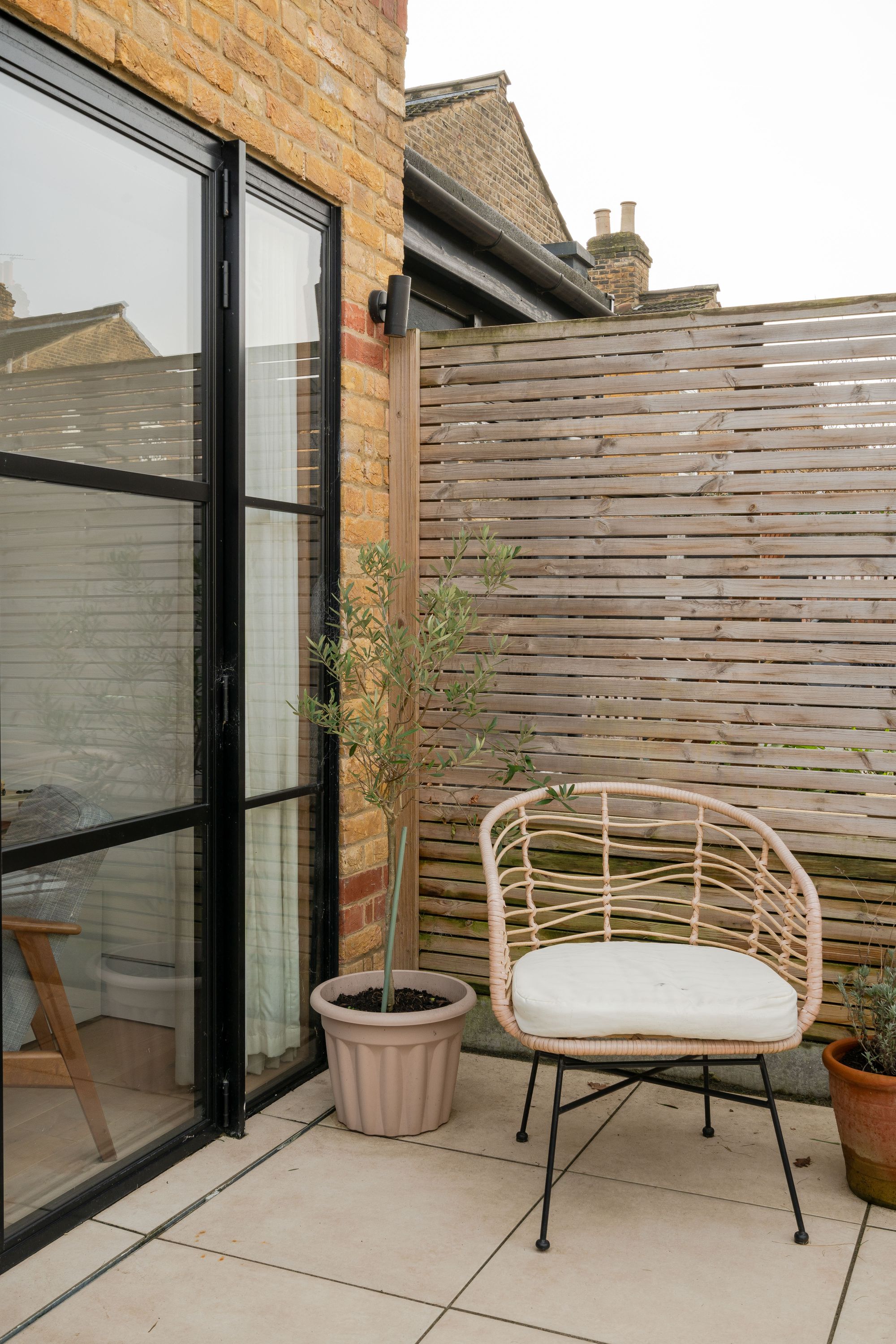 2 bed flat for sale in Albert Road, Leyton, London, E10  - Property Image 26