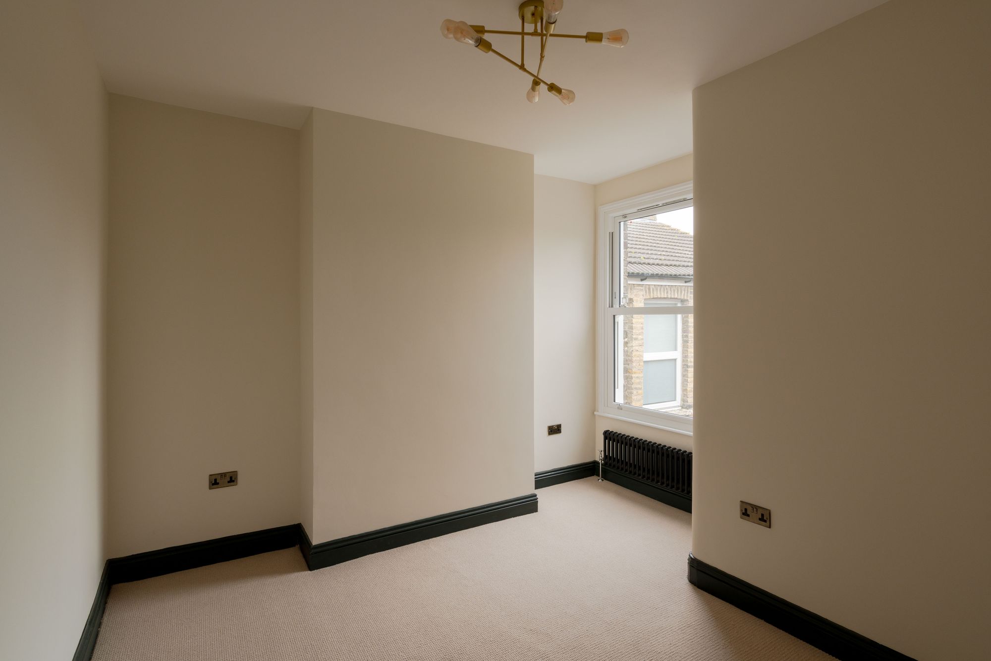 2 bed maisonette for sale in Pretoria Road, Leytonstone, London, E11  - Property Image 14