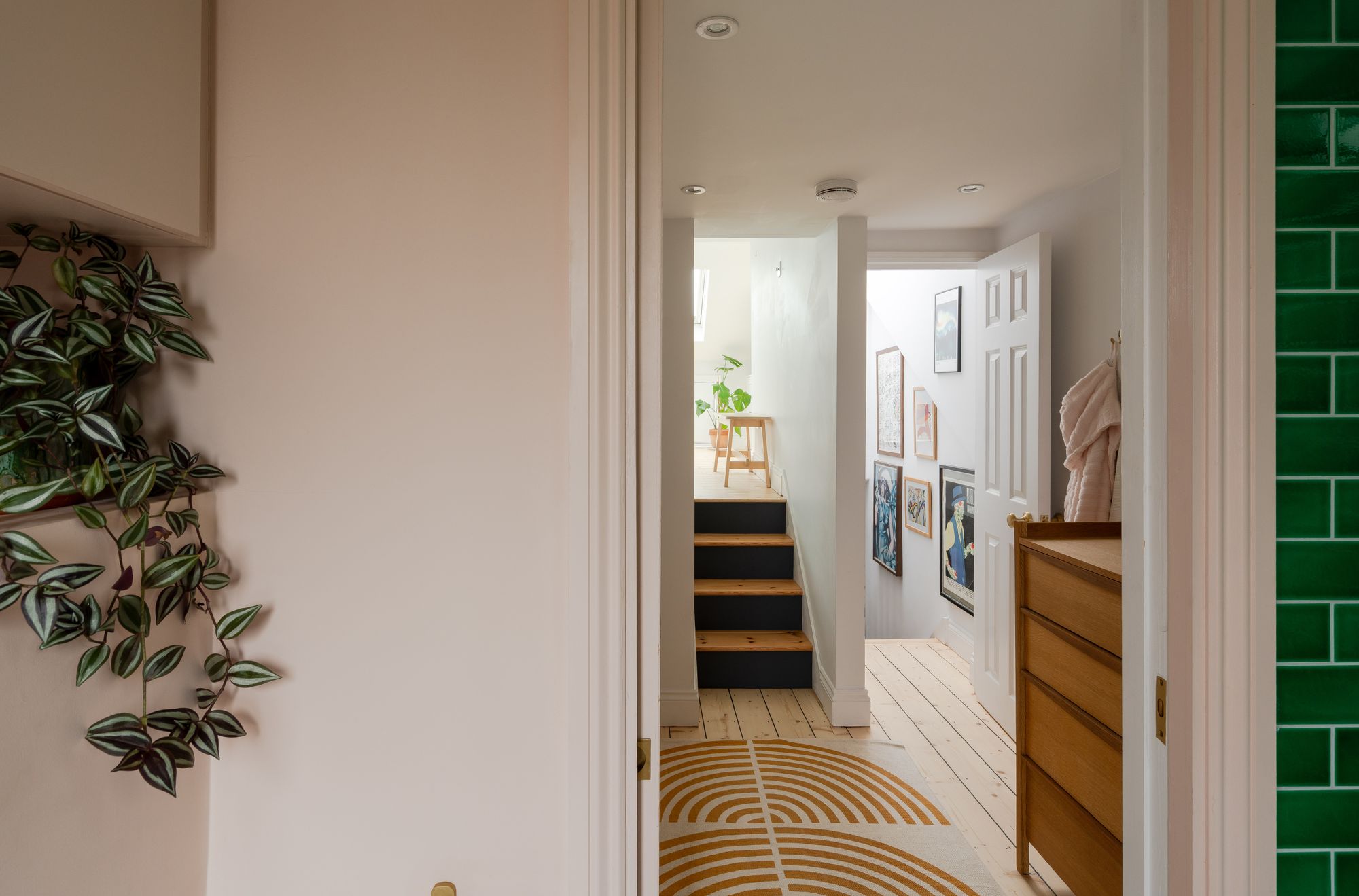 4 bed end of terrace house for sale in Cheneys Road, Leytonstone, London, E11  - Property Image 37