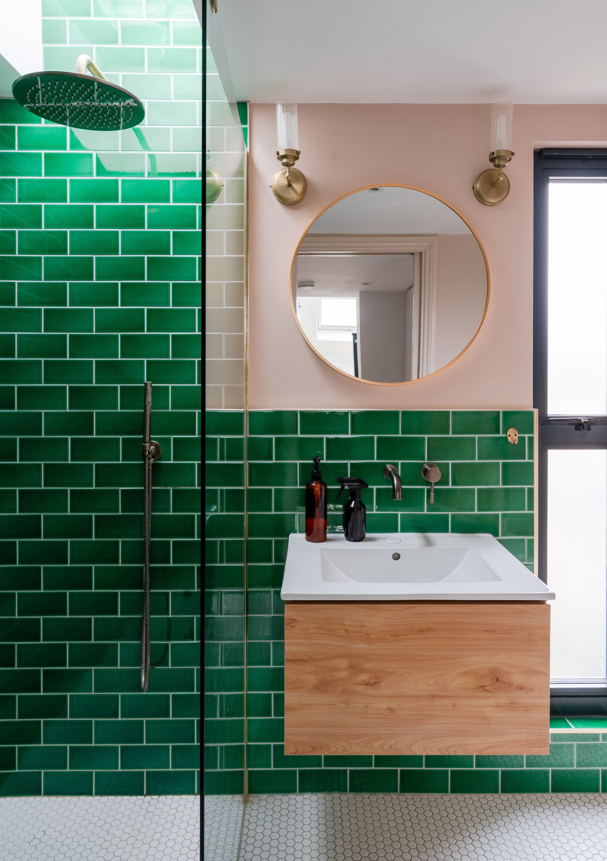 4 bed end of terrace house for sale in Cheneys Road, Leytonstone, London, E11  - Property Image 33