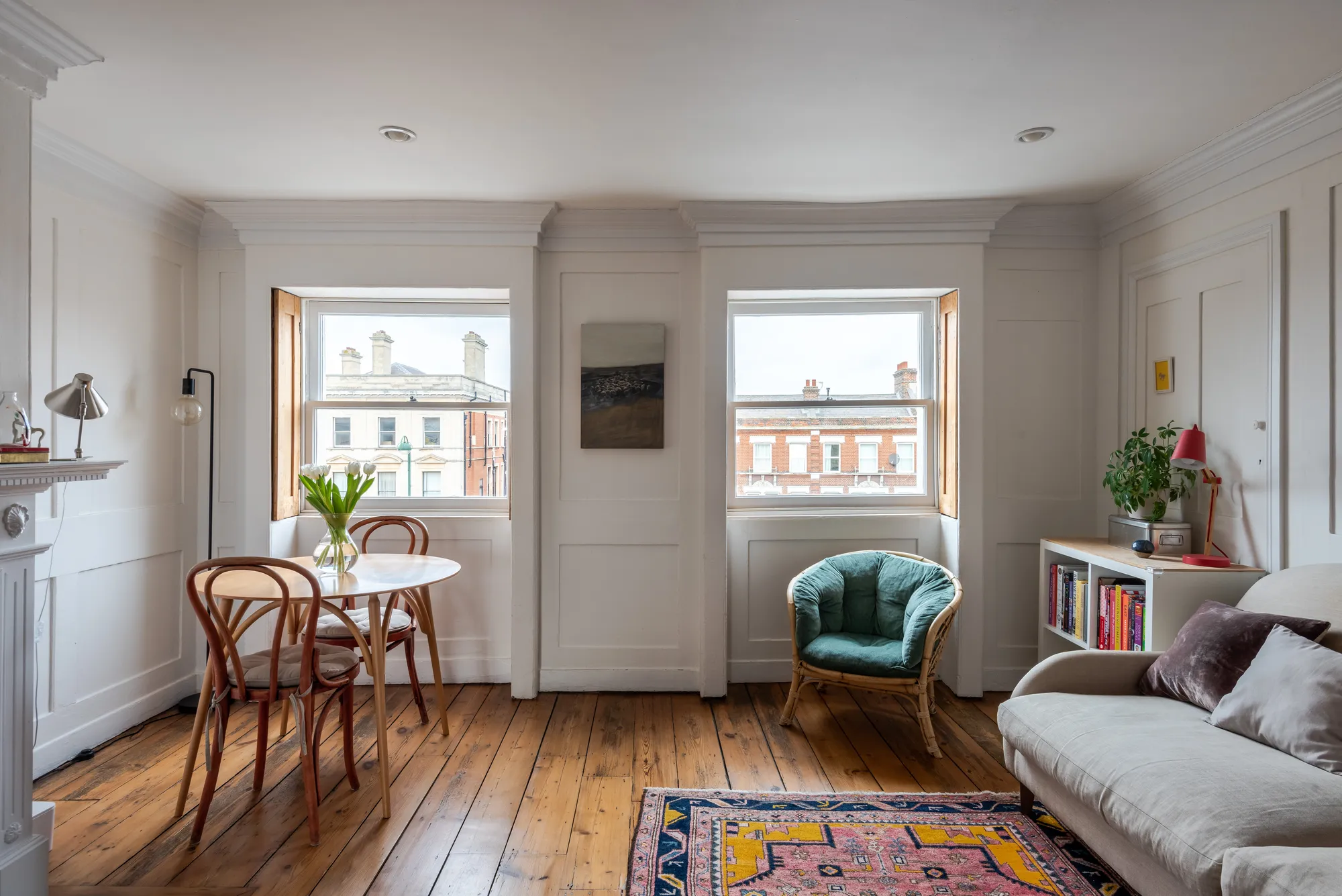 2 bed flat for sale in High Road Leytonstone, London, E11  - Property Image 2