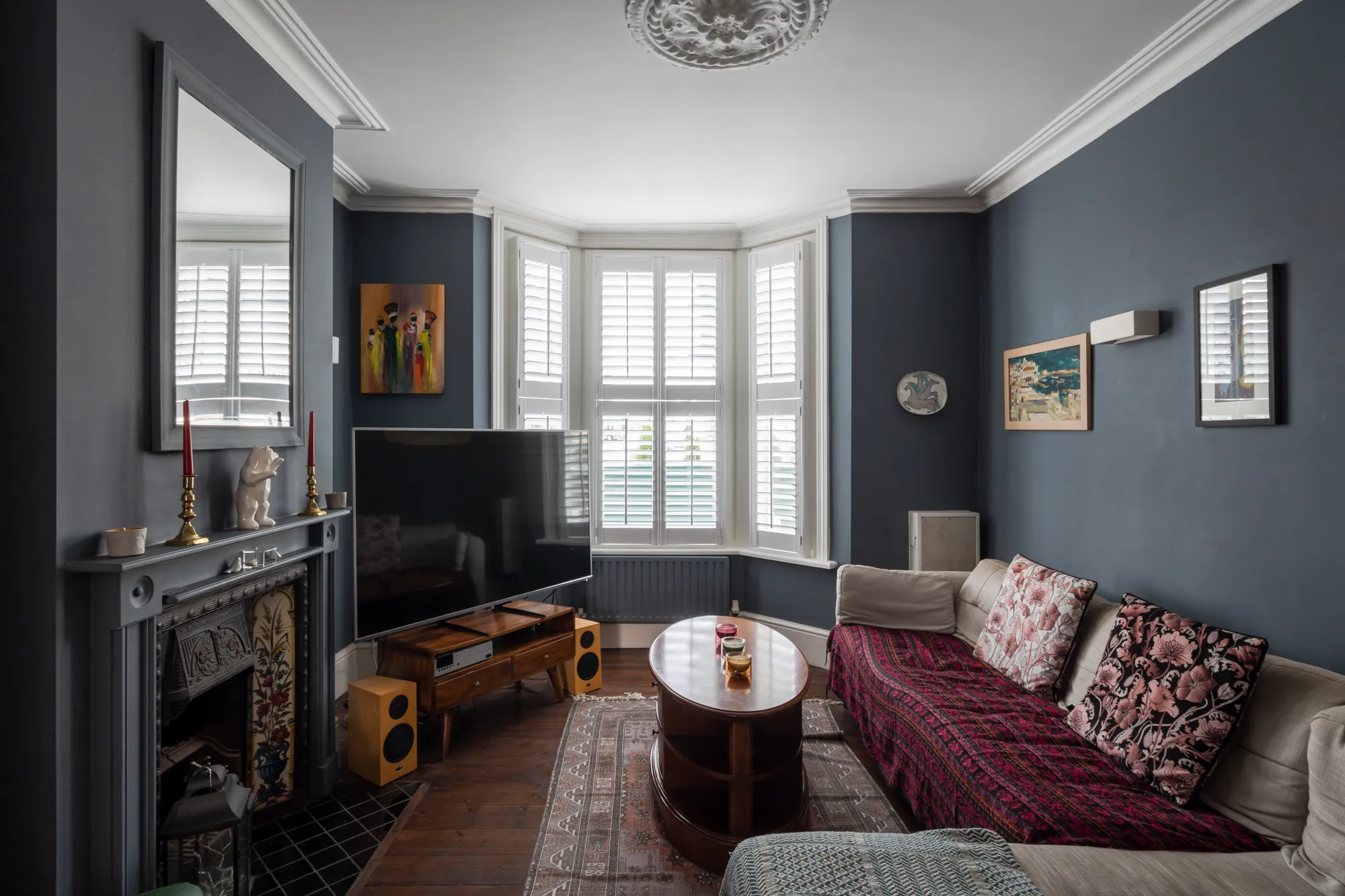 5 bed mid-terraced house for sale in Ruckholt Road, Leyton, London, E10  - Property Image 2