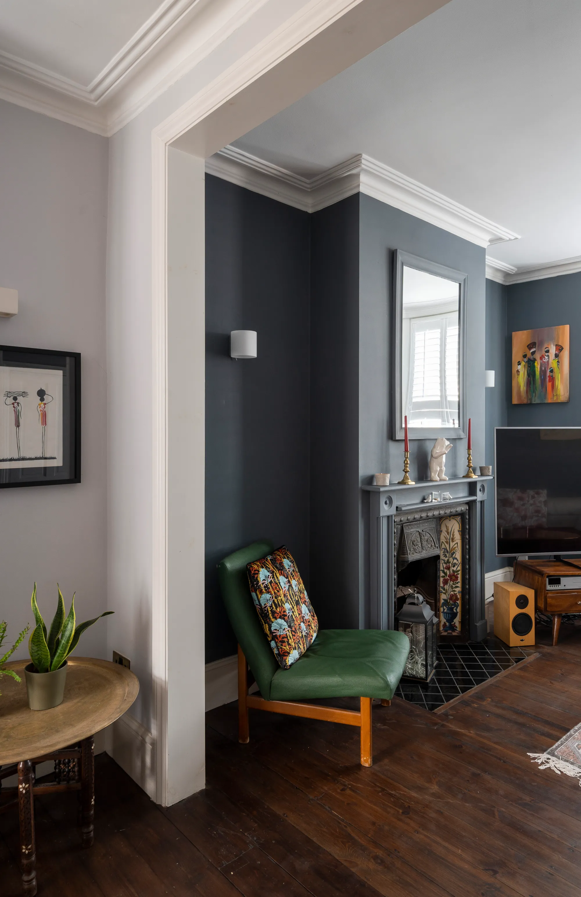 5 bed mid-terraced house for sale in Ruckholt Road, Leyton, London, E10  - Property Image 5