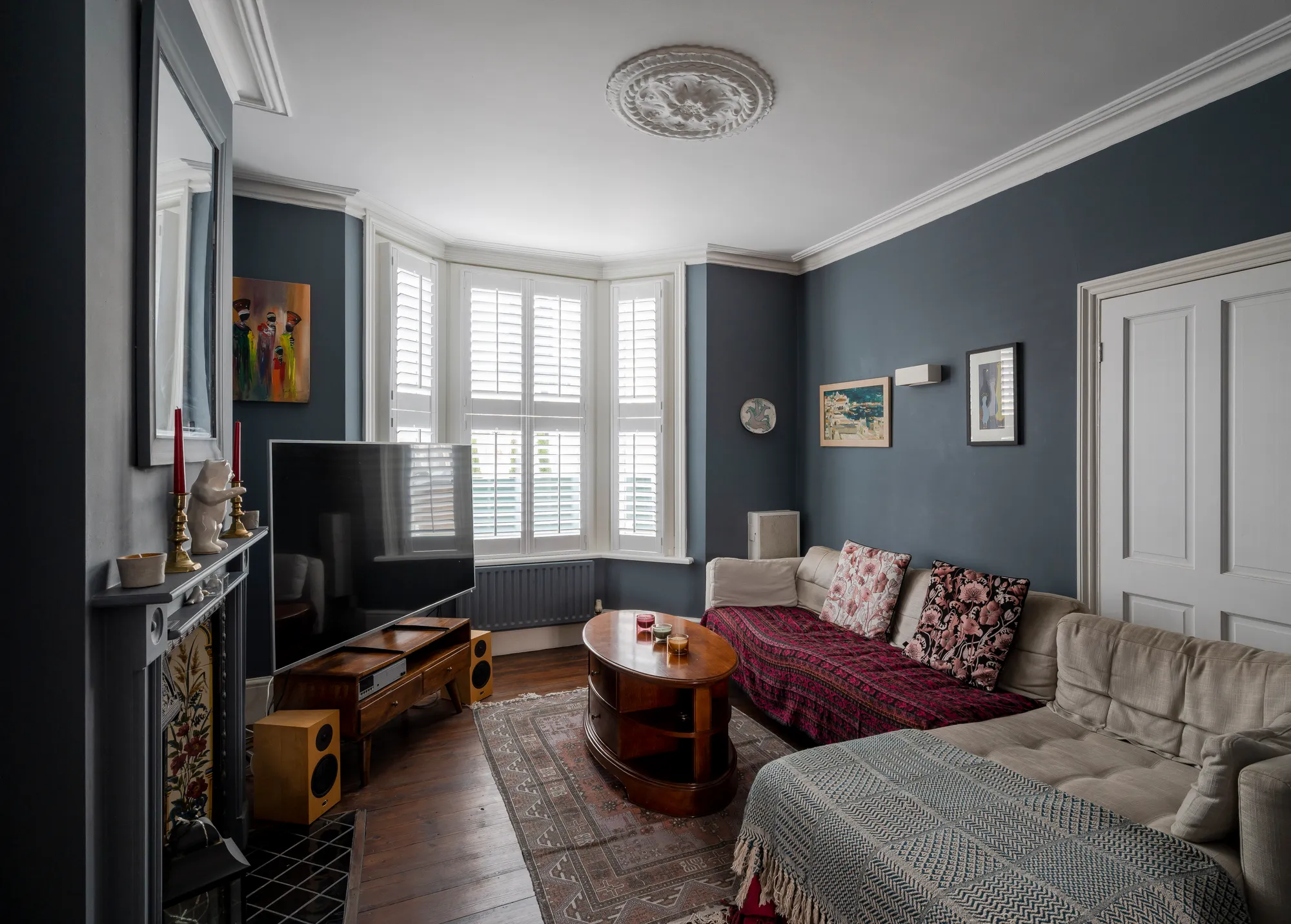 5 bed mid-terraced house for sale in Ruckholt Road, Leyton, London, E10  - Property Image 3