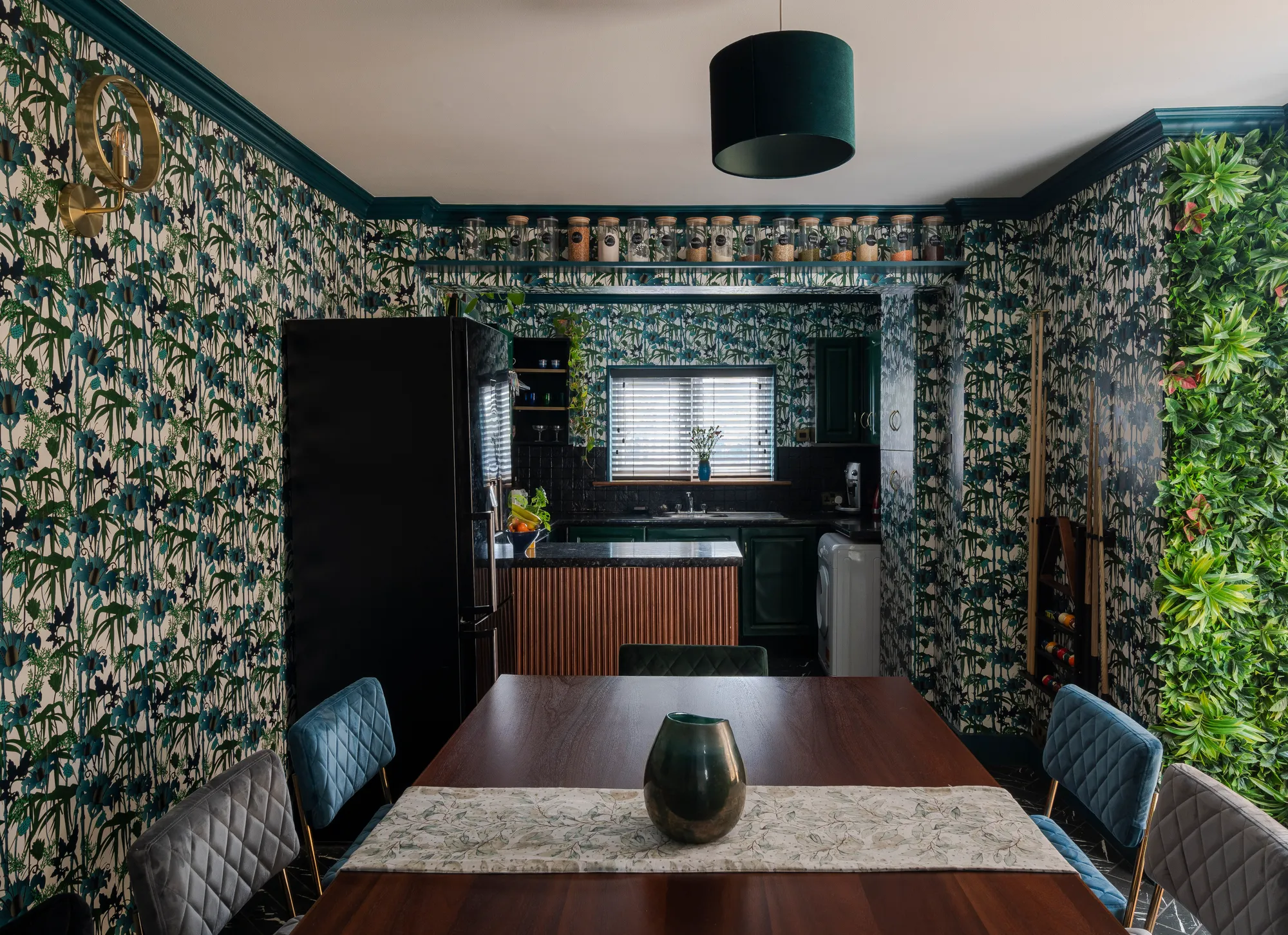 5 bed mid-terraced house for sale in Ruckholt Road, Leyton, London, E10  - Property Image 9