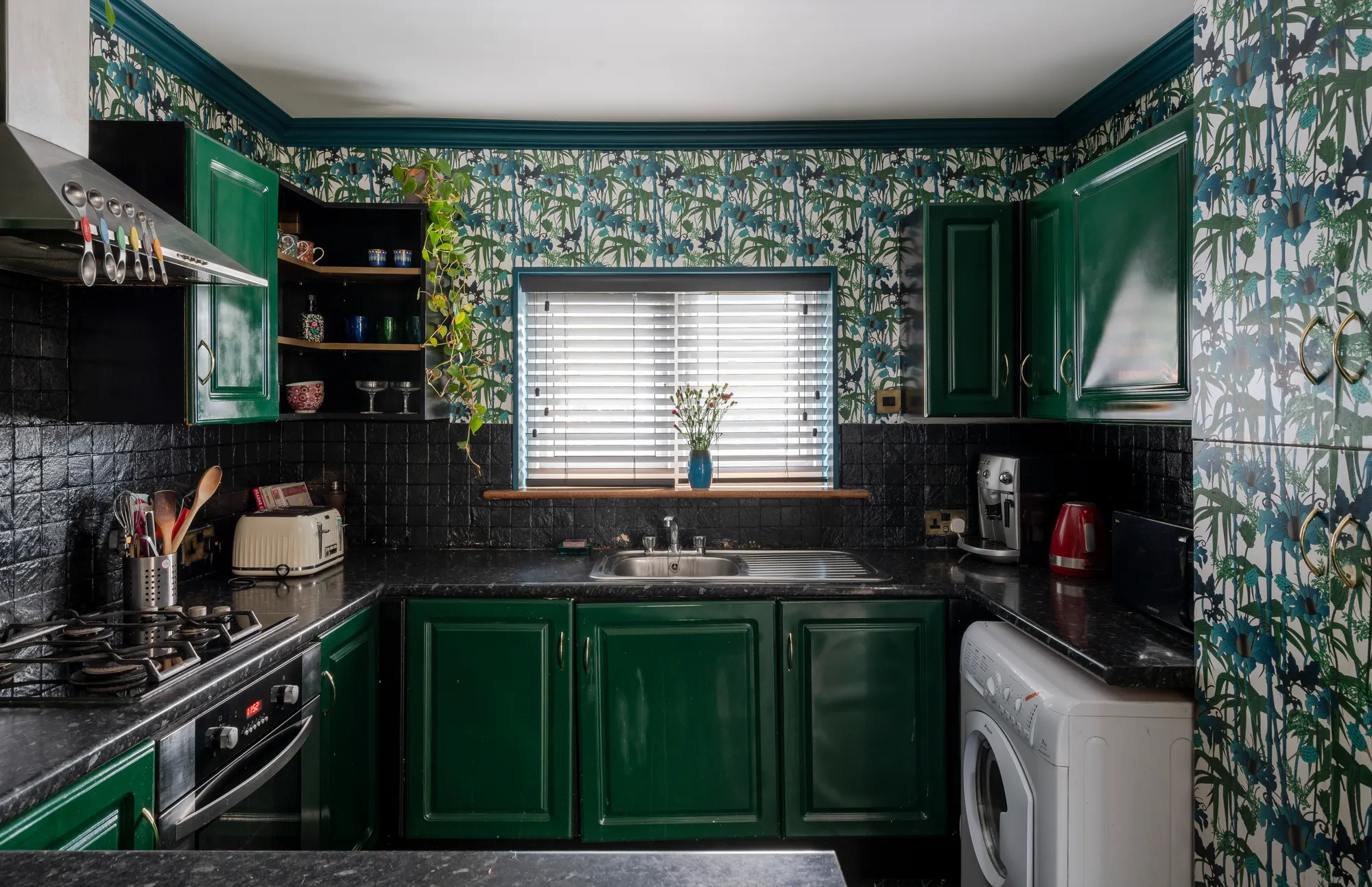 5 bed mid-terraced house for sale in Ruckholt Road, Leyton, London, E10  - Property Image 10