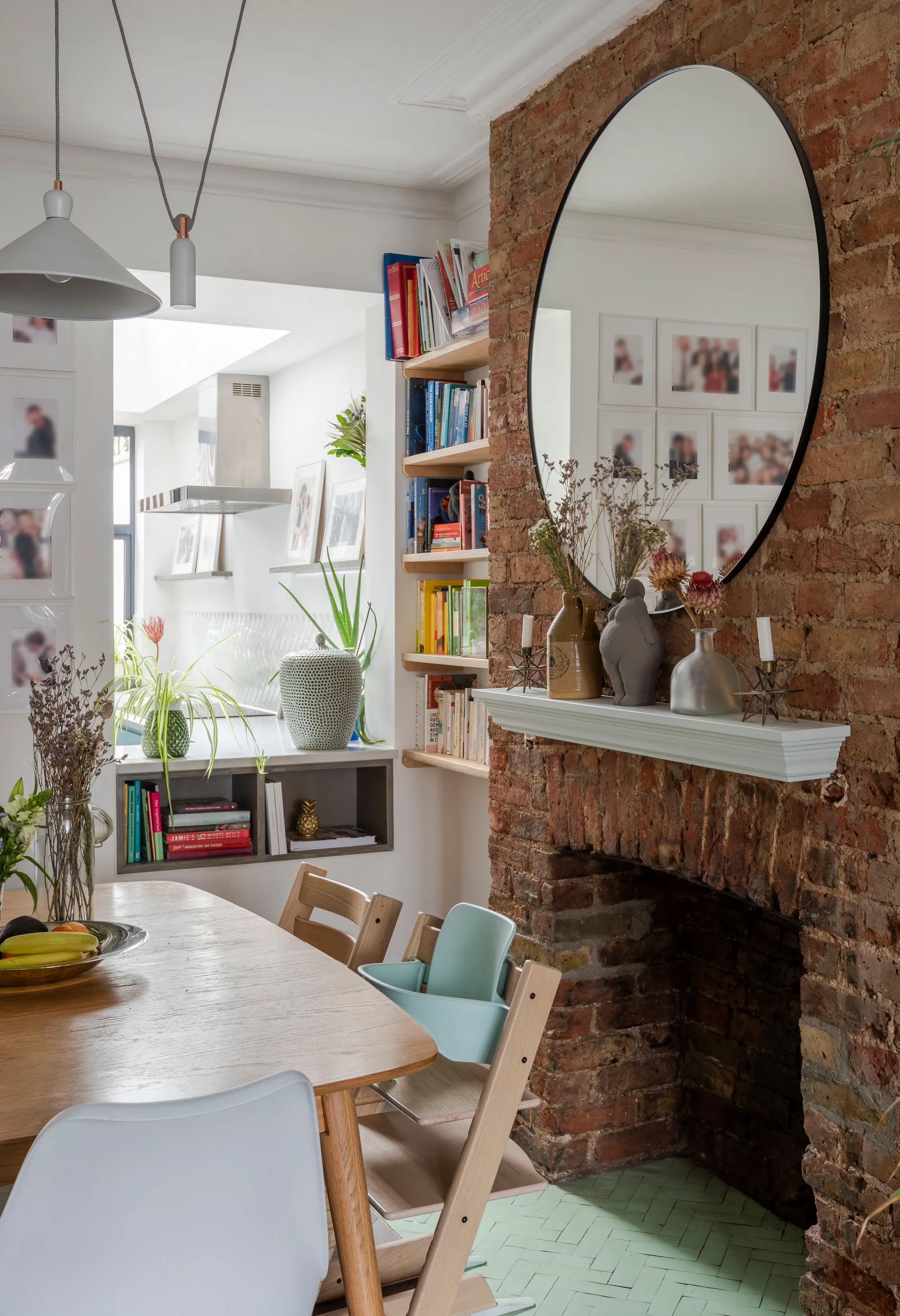 4 bed mid-terraced house for sale in Murchison Road, Leyton, London, E10  - Property Image 8