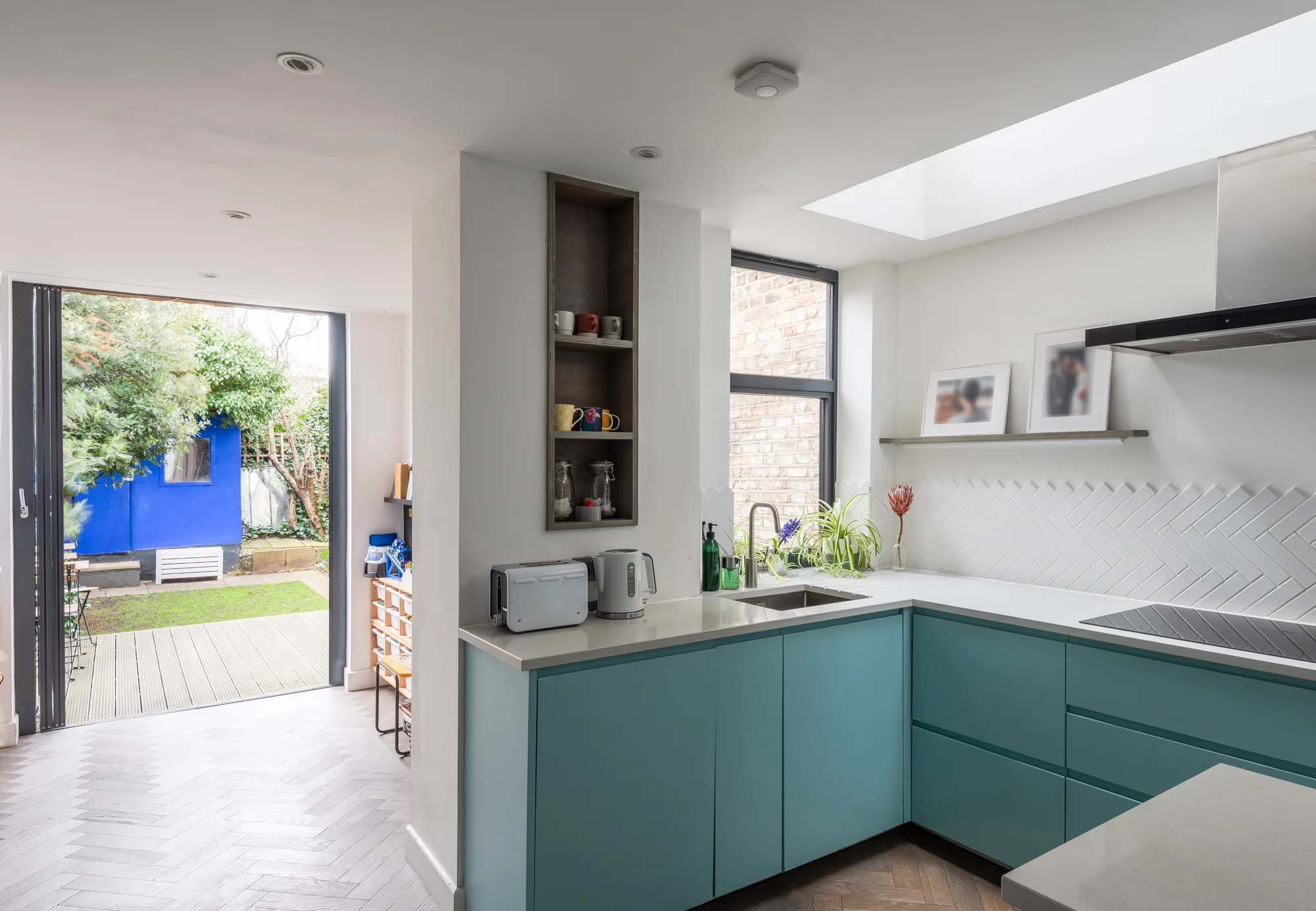 4 bed mid-terraced house for sale in Murchison Road, Leyton, London, E10  - Property Image 14