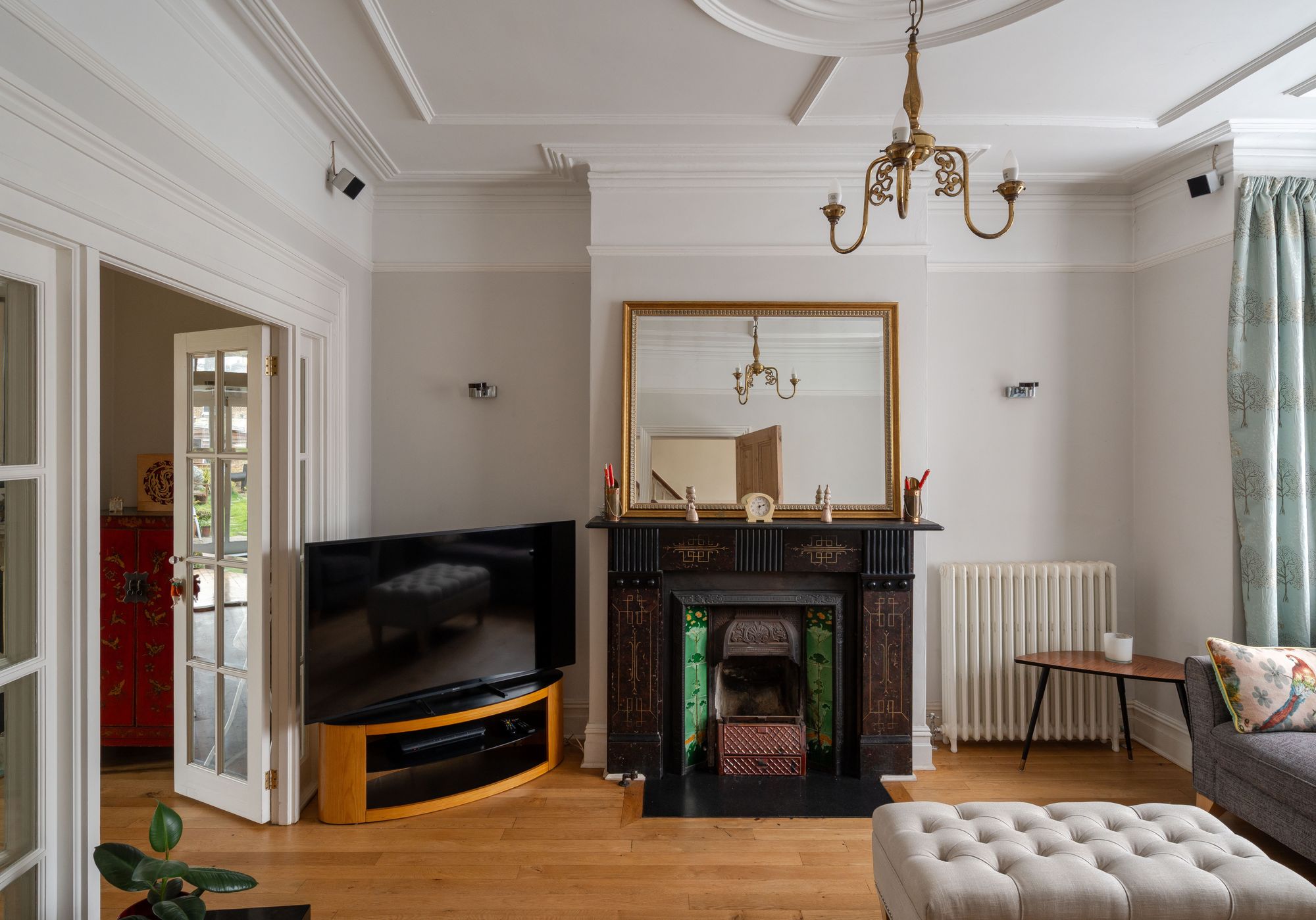 5 bed terraced house for sale in Hainault Road, Upper Leytonstone, London, E11 - Property Image 3