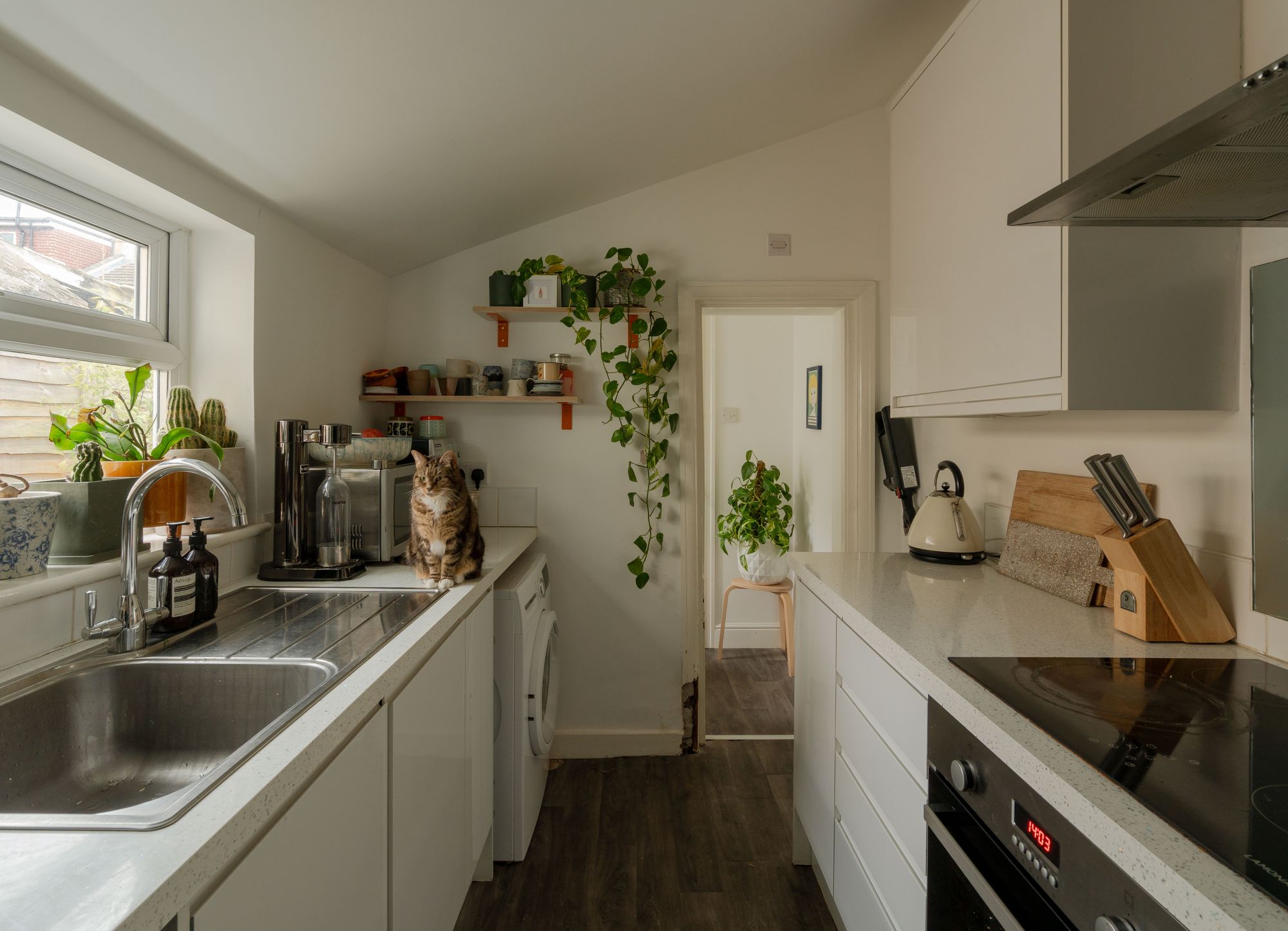 2 bed terraced house for sale in Trumpington Road, Forest Gate, London, E7  - Property Image 8