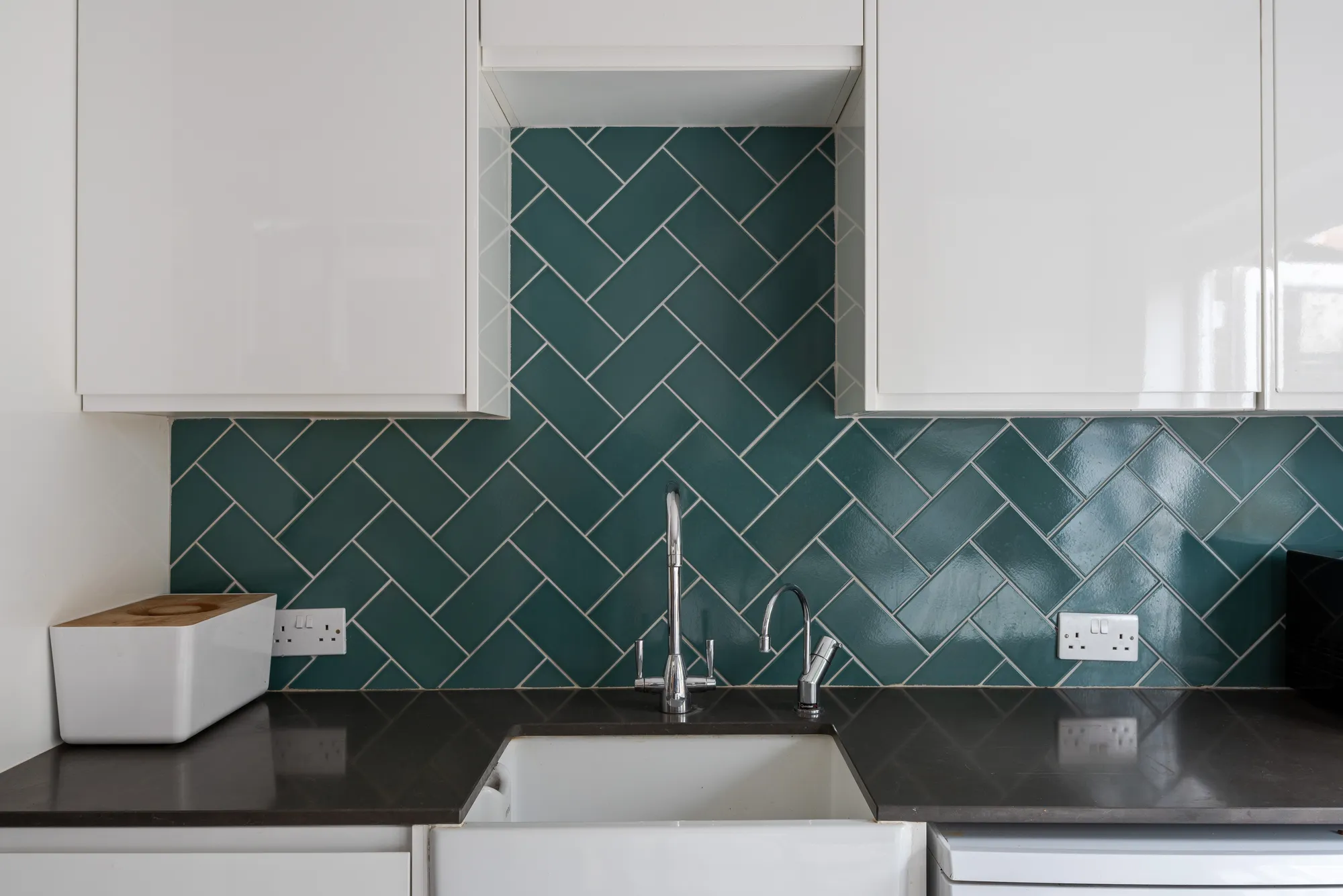 4 bed mid-terraced house for sale in Hampton Road, Leytonstone, London, E11  - Property Image 8