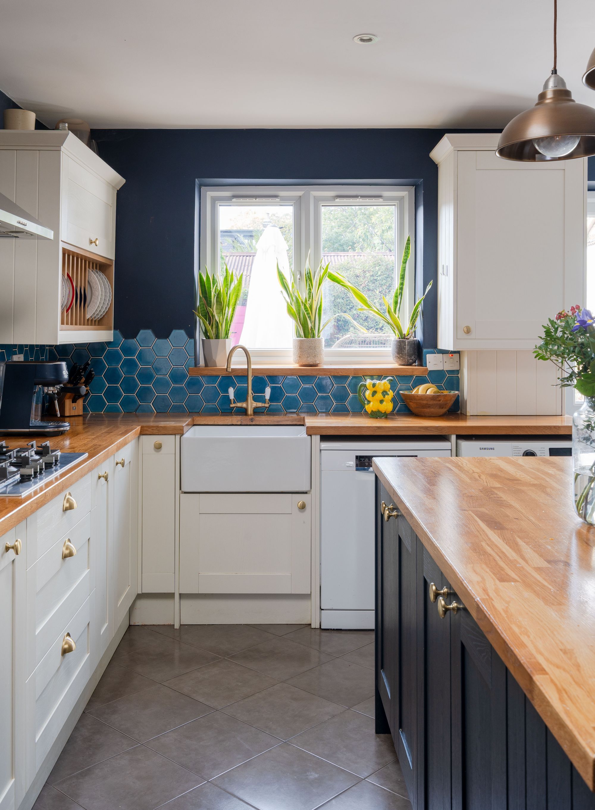 3 bed terraced house for sale in Ash Road, Maryland, London, E15  - Property Image 9