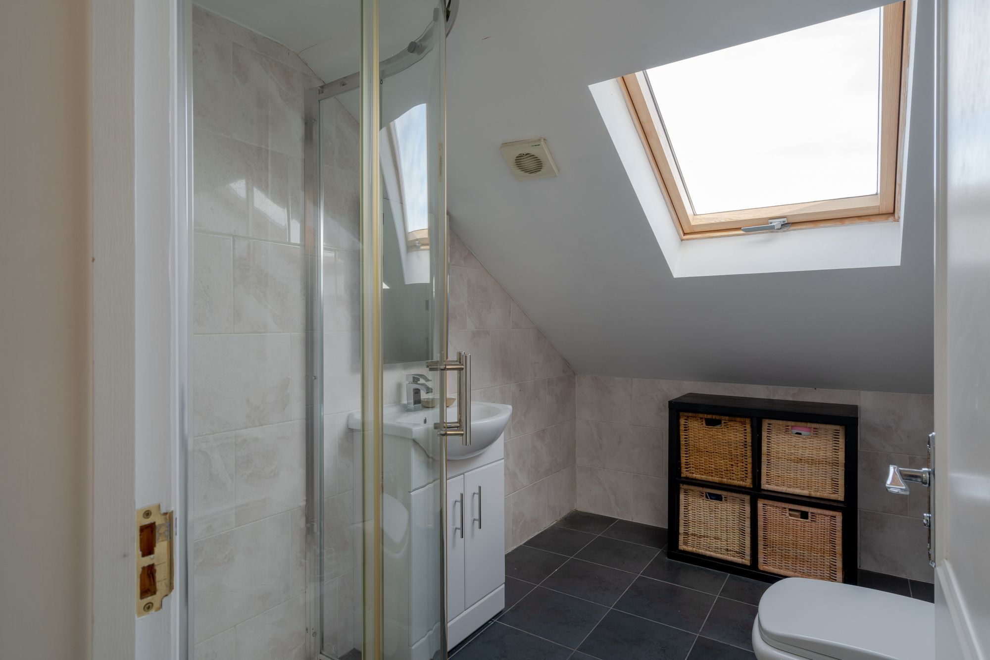 3 bed terraced house for sale in Ash Road, Maryland, London, E15  - Property Image 32