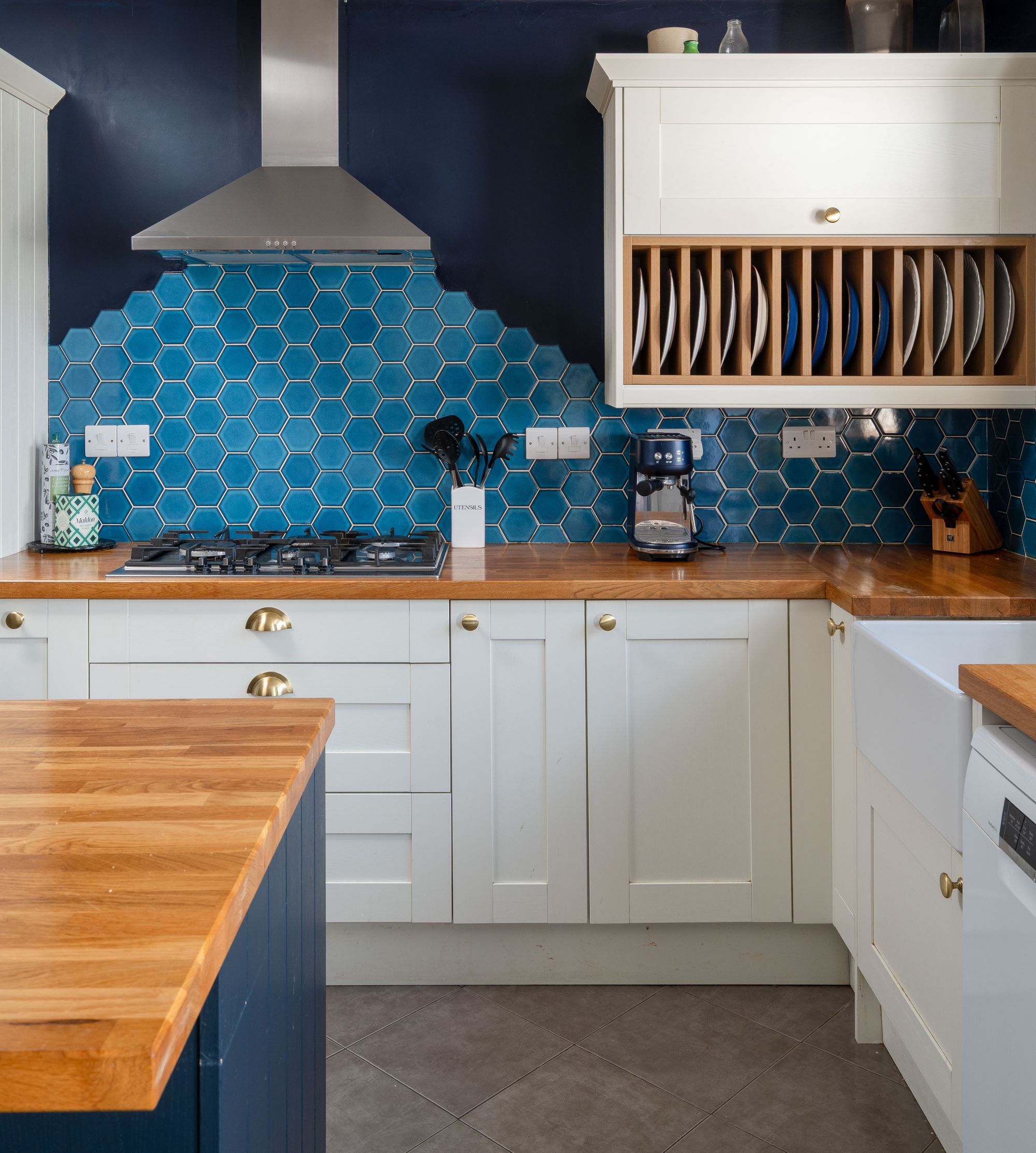 3 bed terraced house for sale in Ash Road, Maryland, London, E15  - Property Image 11