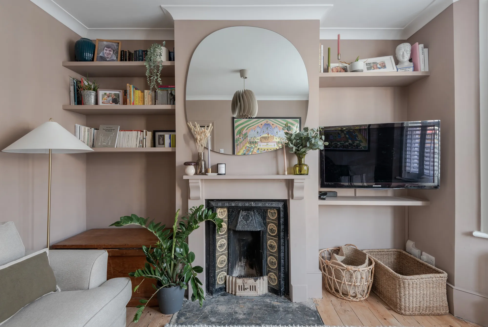 4 bed terraced house for sale in Thorpe Road, Forest Gate, London, E7  - Property Image 4